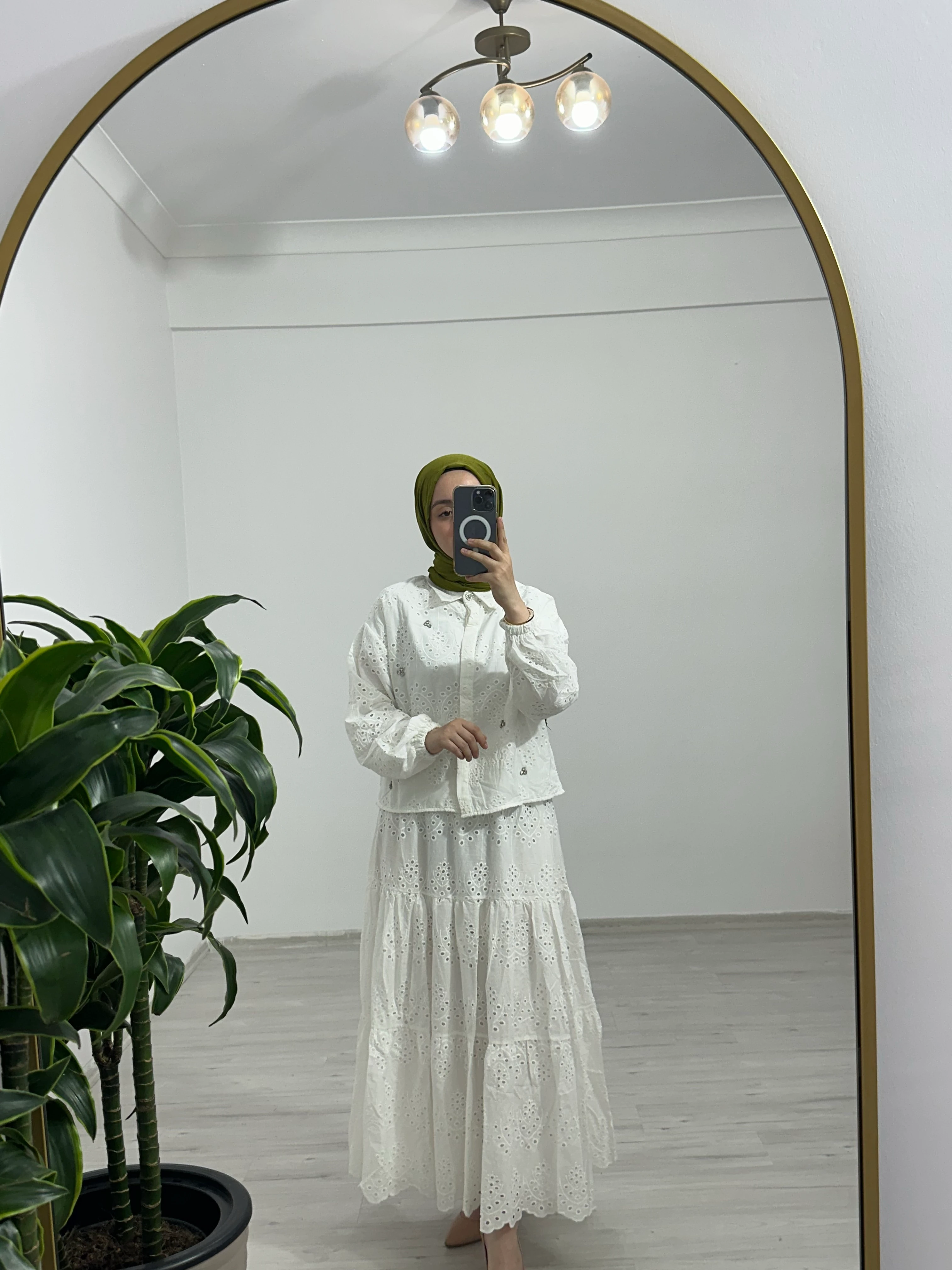 Afra ikili etekli takım beyaz