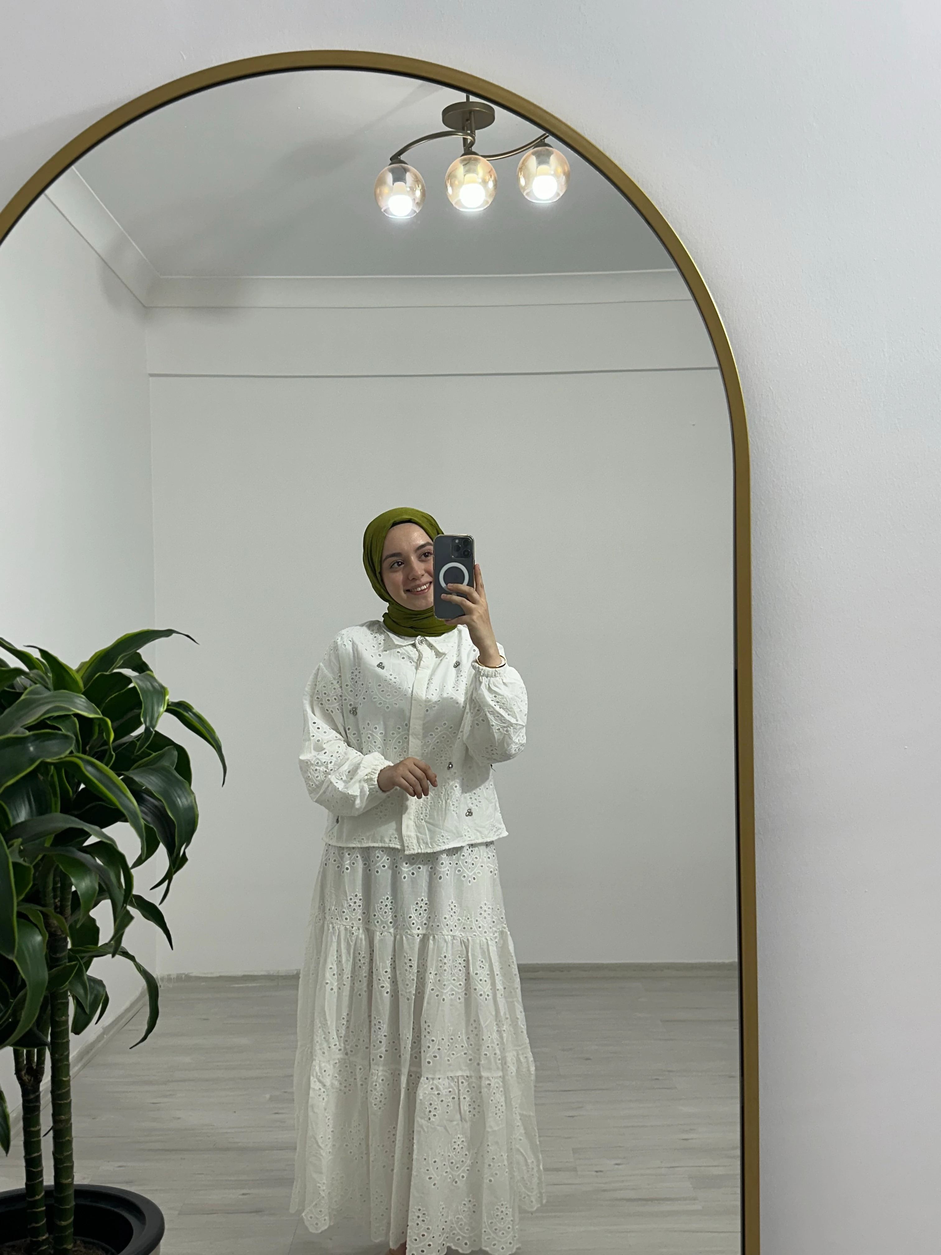 Afra ikili etekli takım beyaz