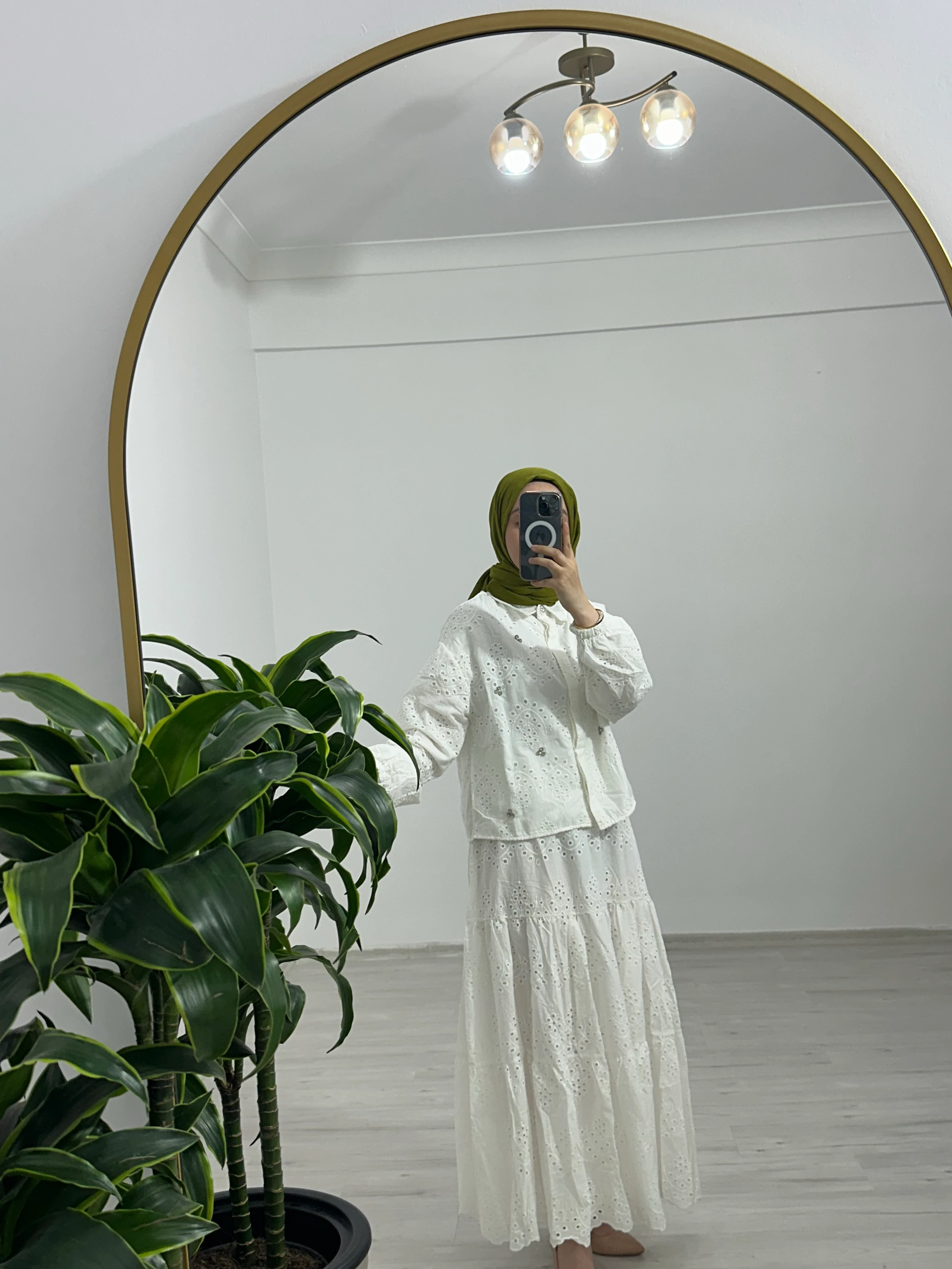 Afra ikili etekli takım beyaz