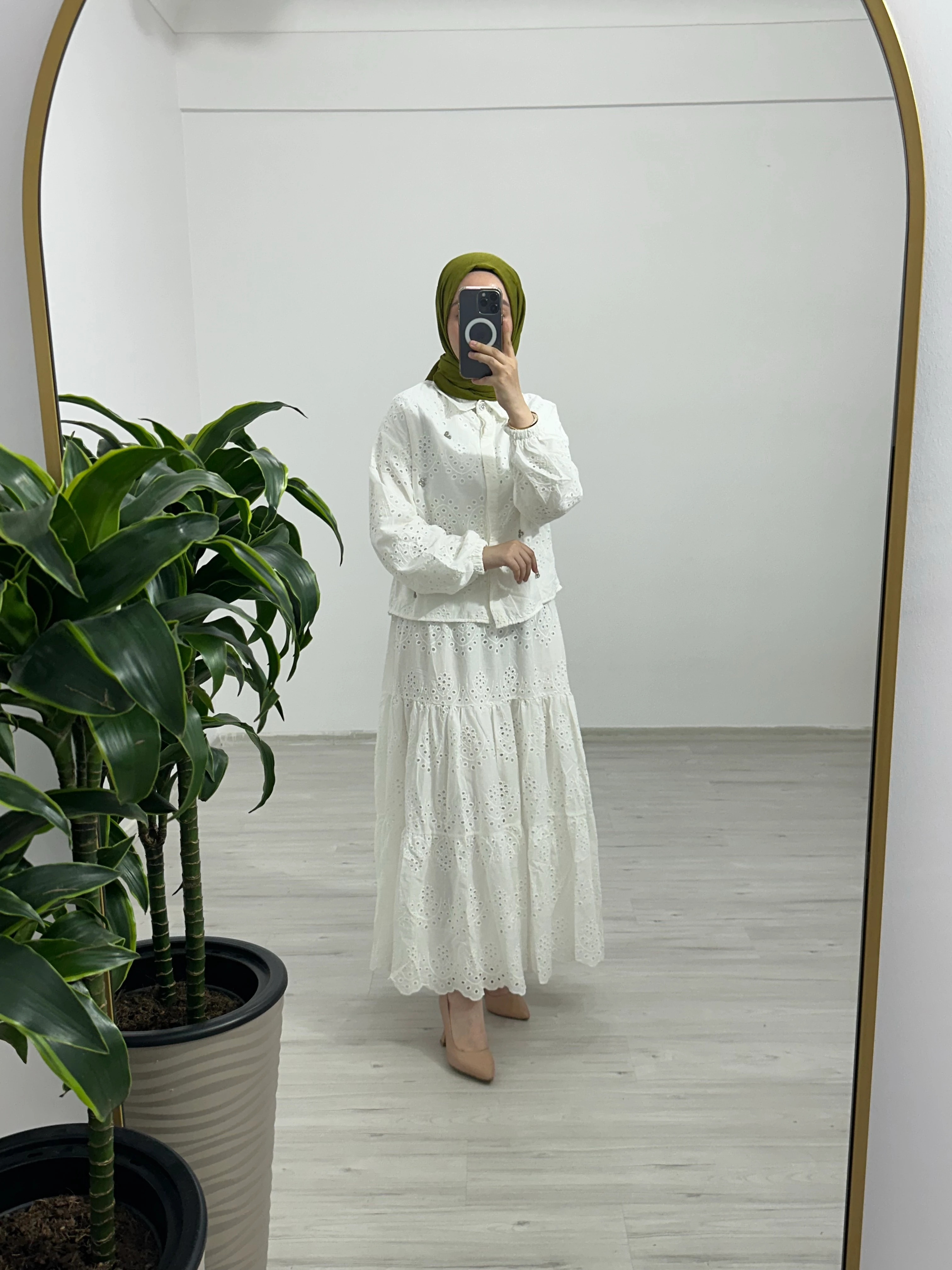 Afra ikili etekli takım beyaz