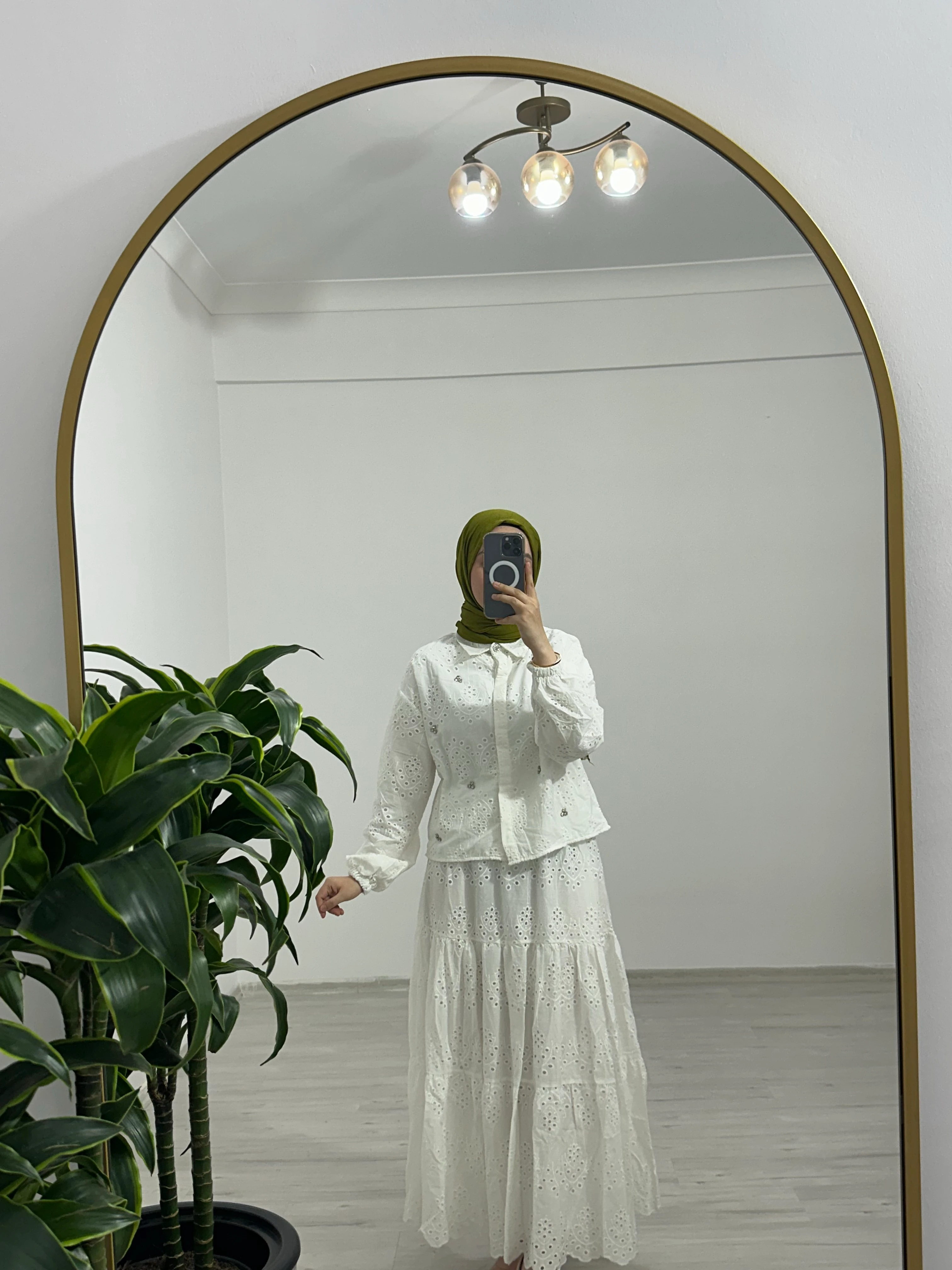 Afra ikili etekli takım beyaz