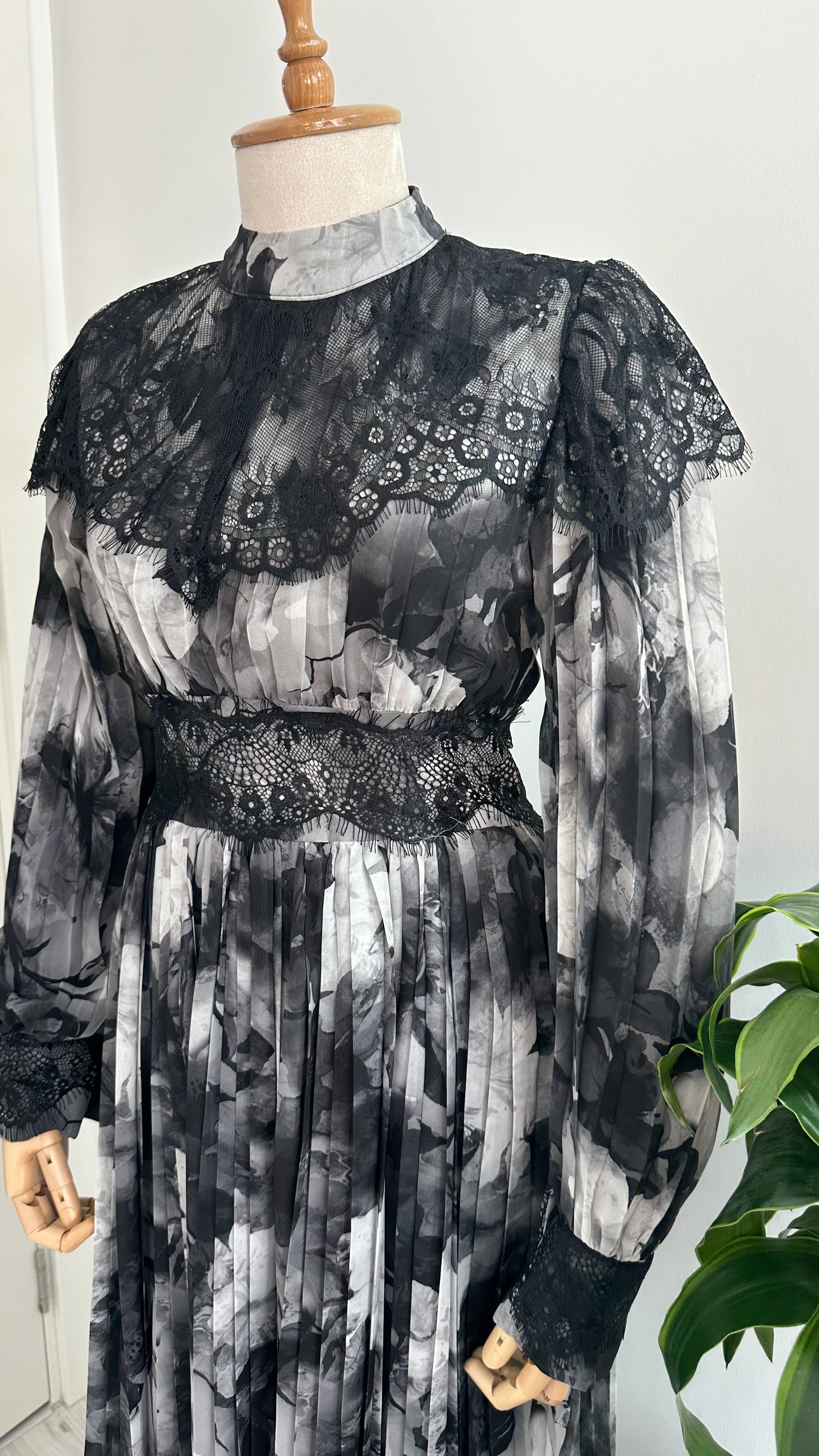 Ng abiye elbise siyah