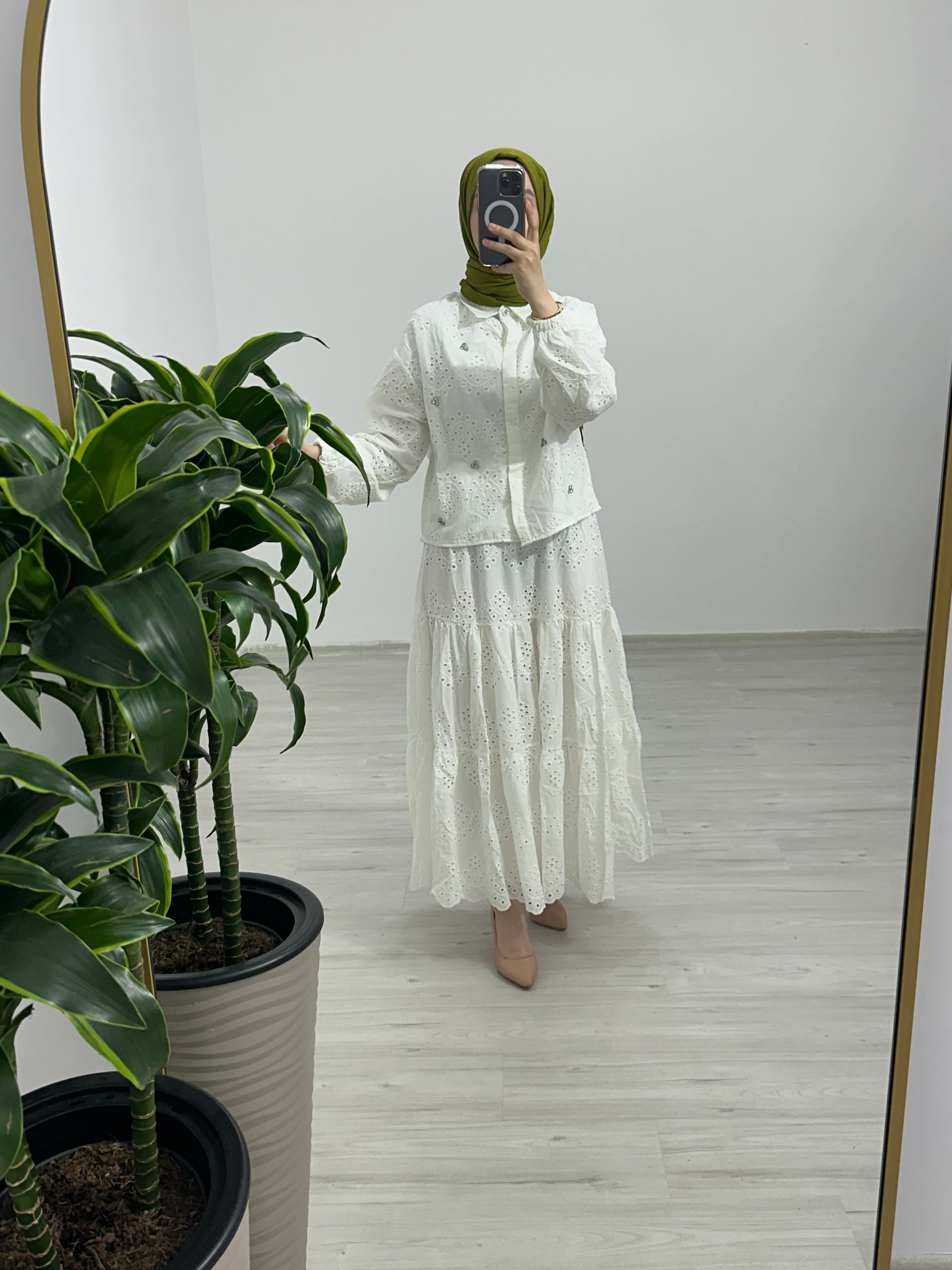 Afra ikili etekli takım beyaz