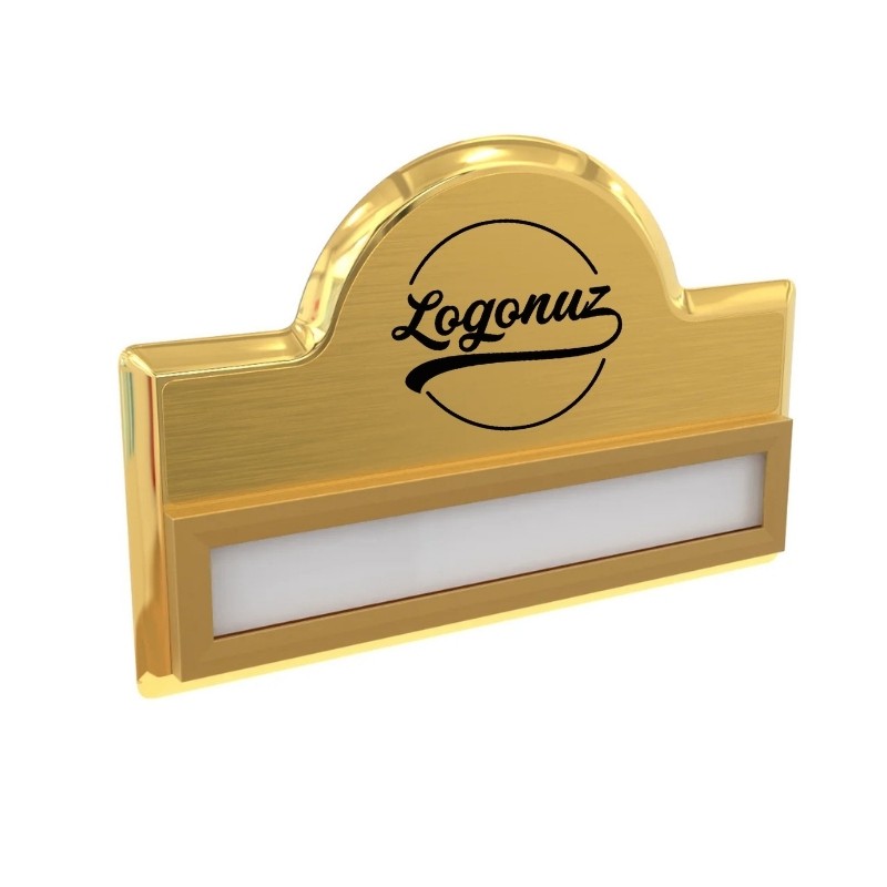 Logo Baskılı Yaka İsimliği Gold Bombeli 