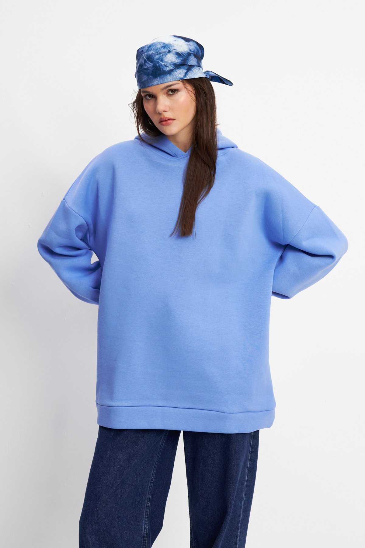 Kadın Bebe Mavisi Yumuşak Dokulu Oversize Şardonlu Kapüşonlu Sweatshirt