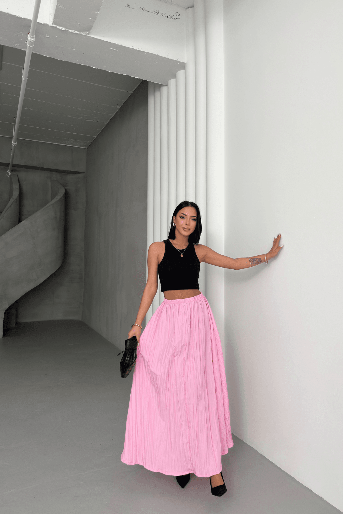 Kadın Pembe Crush Efektli Uzun Kloş Etek