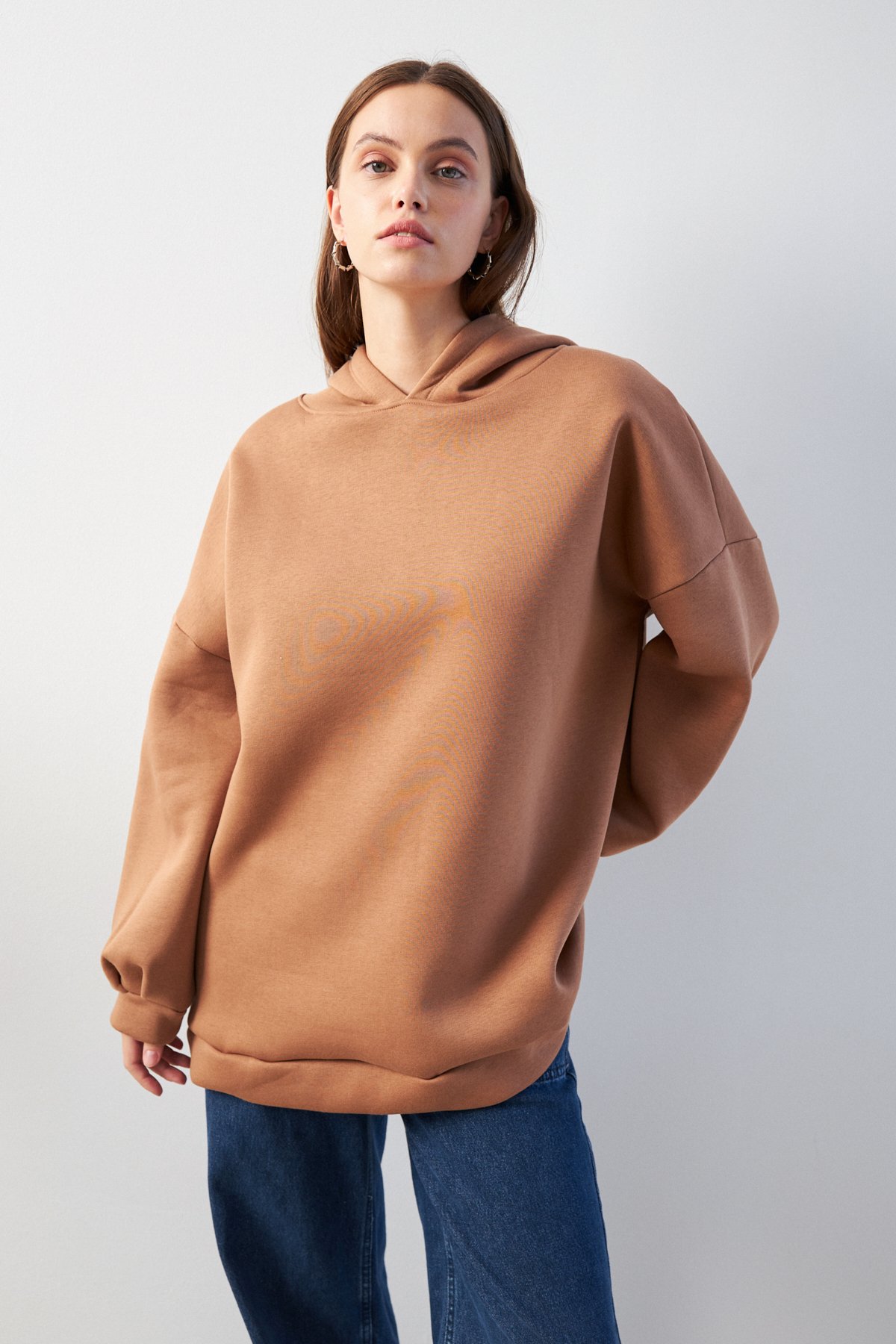 Kadın Bisküvi Yumuşak Dokulu Oversize Şardonlu Kapüşonlu Sweatshirt