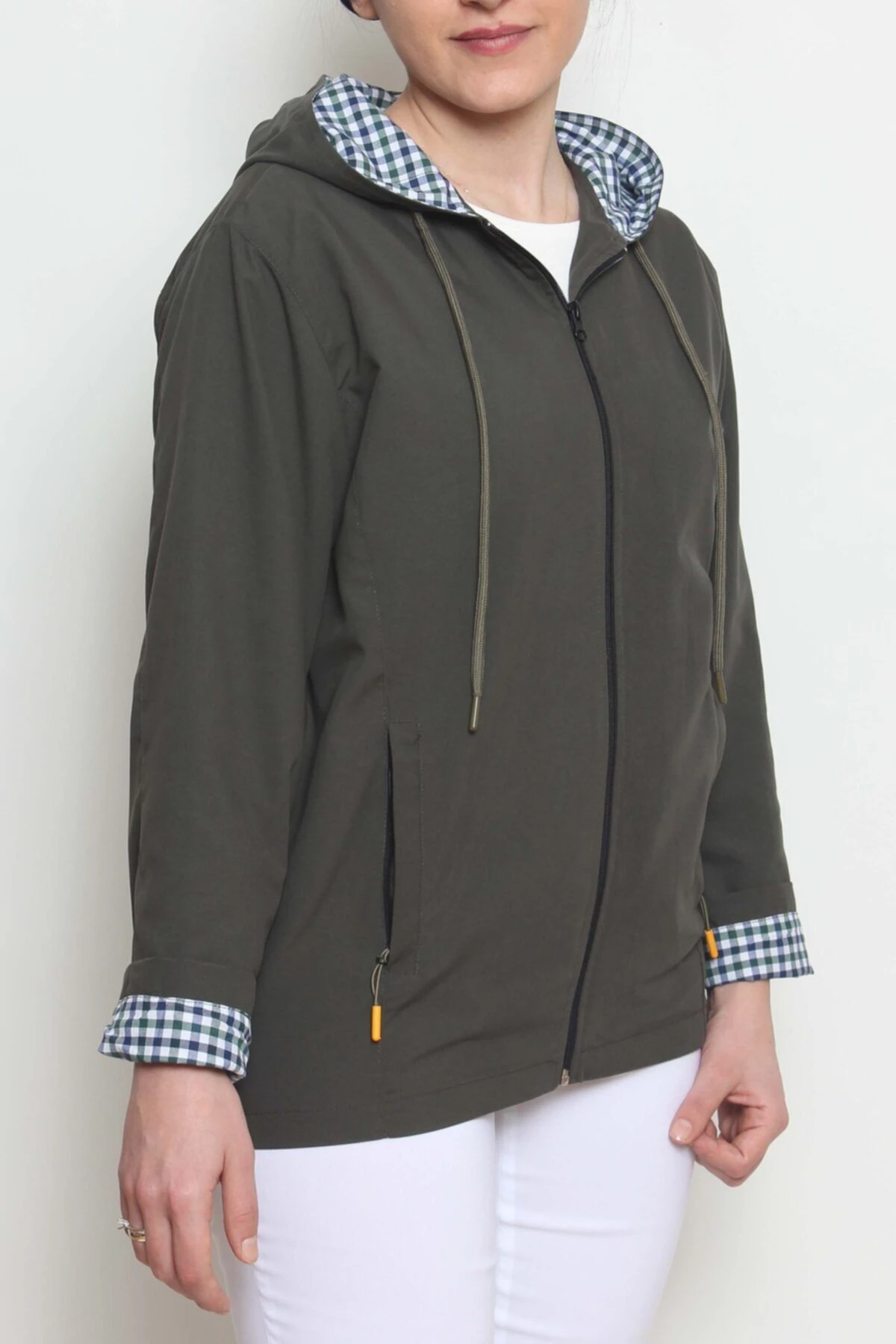Kadın Haki Kapüşonlu Yağmurluk Ve Rüzgarlık