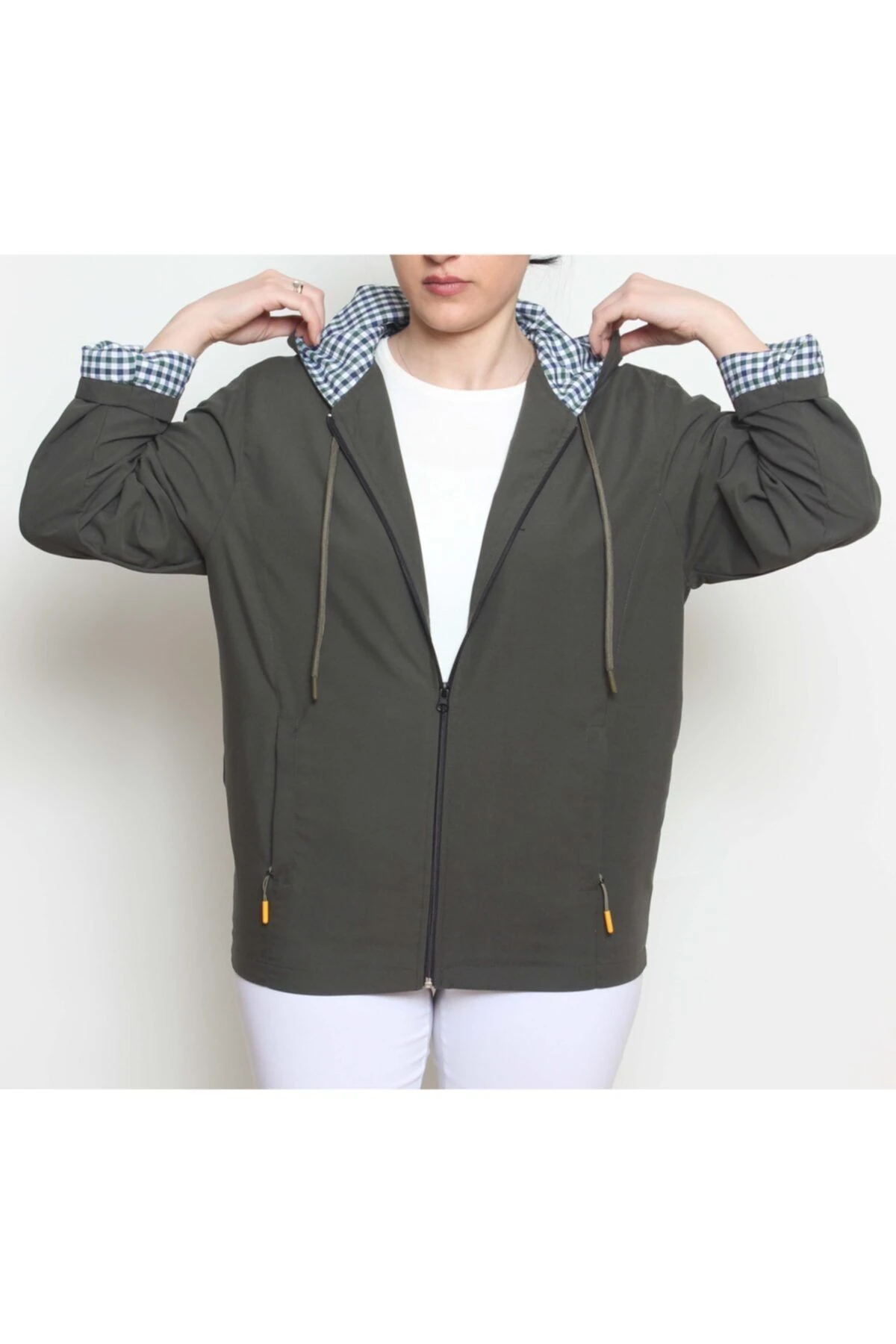 Kadın Haki Kapüşonlu Yağmurluk Ve Rüzgarlık