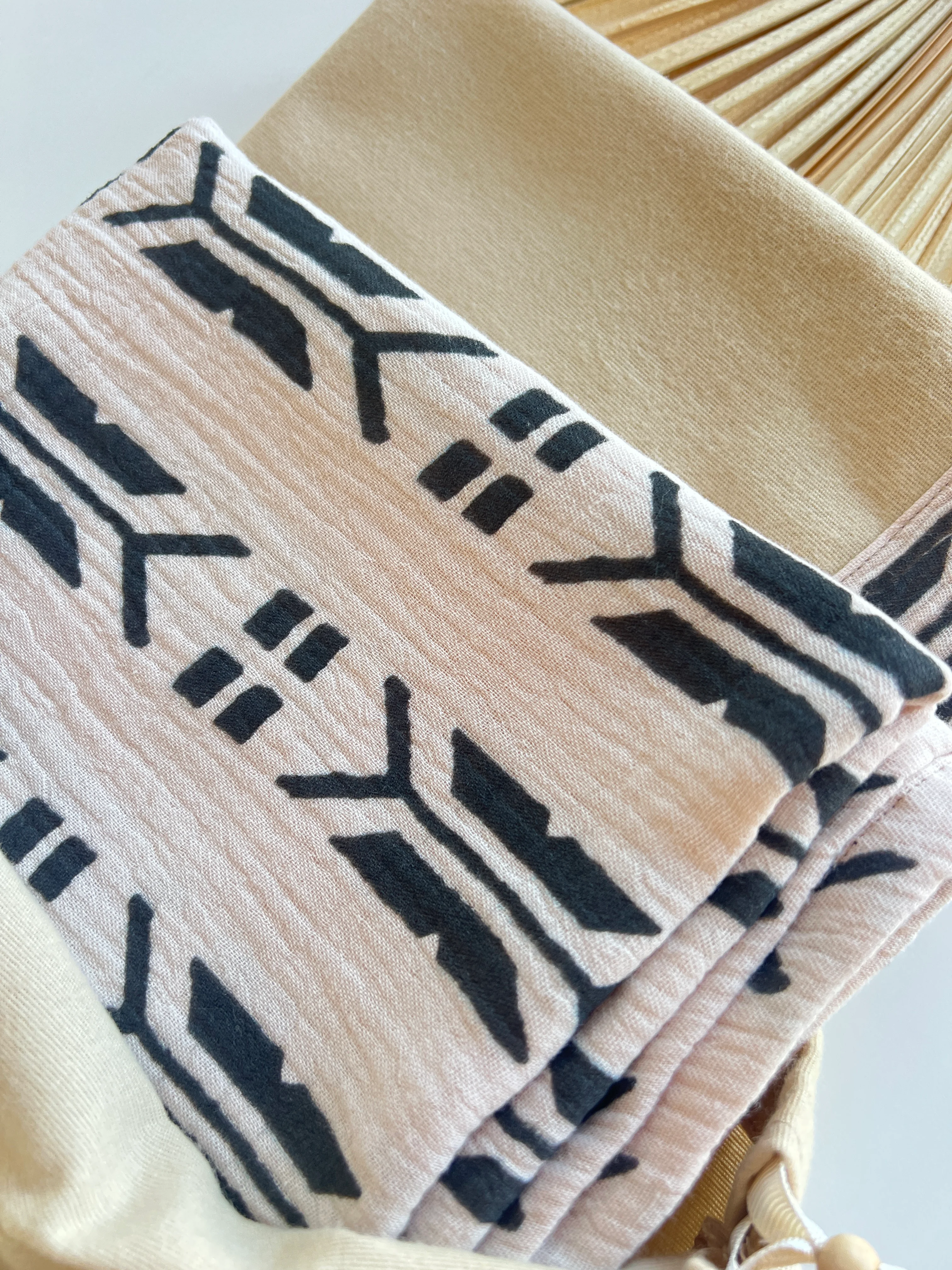 Etnik Minimal 3'lü Battaniye Seti