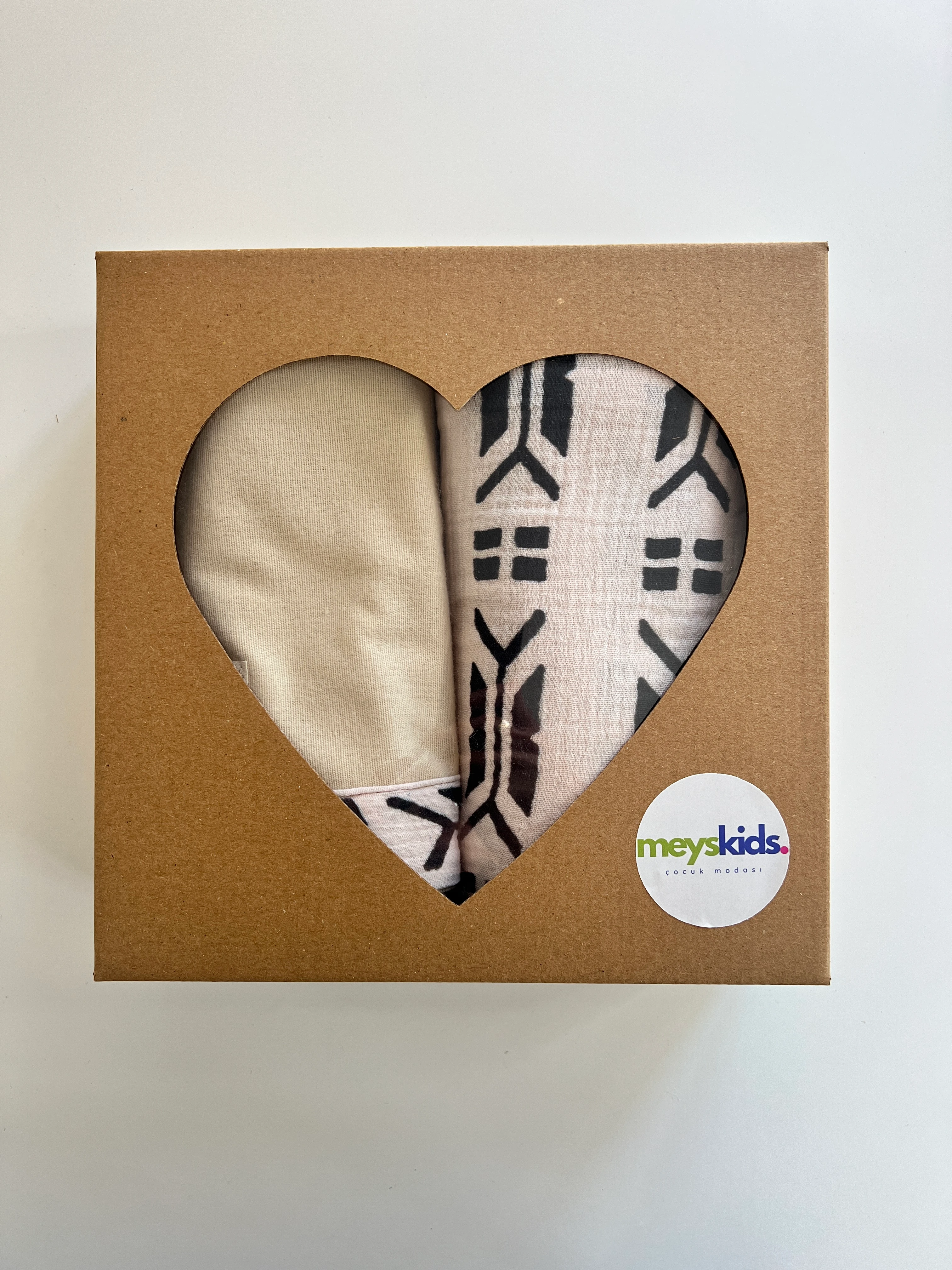 Etnik Minimal 3'lü Battaniye Seti