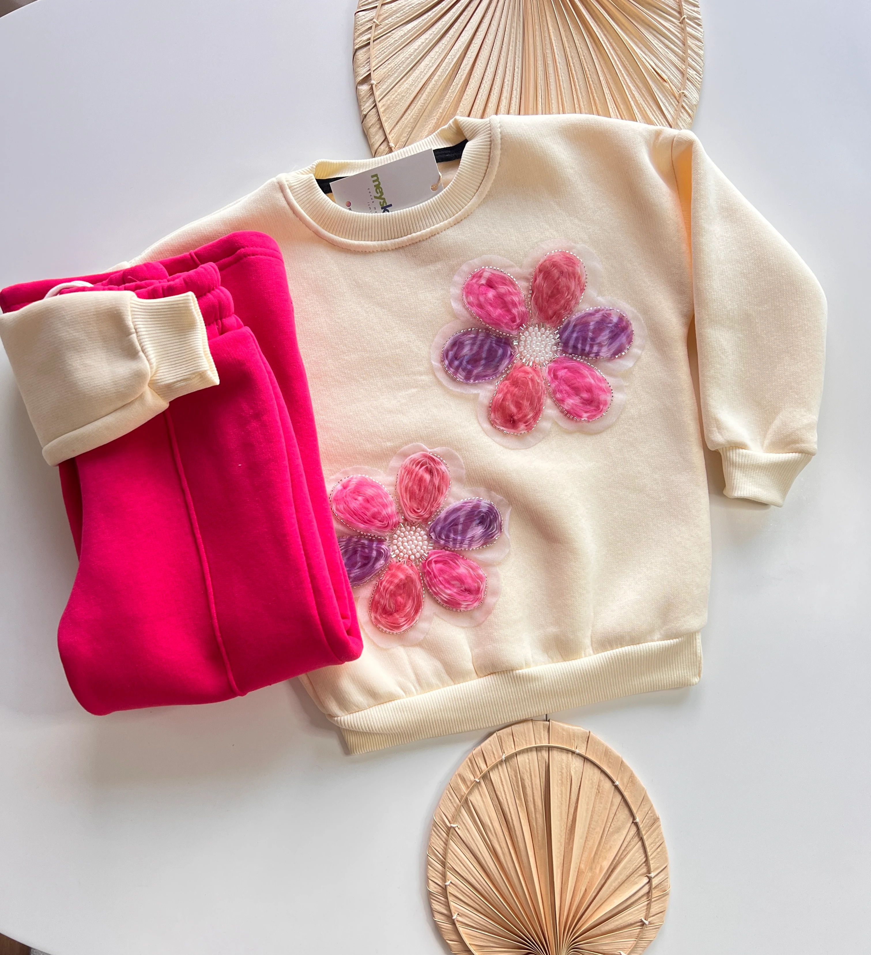 Renkli Çiçek Detaylı Şardonlu Kız Çocuk Takım