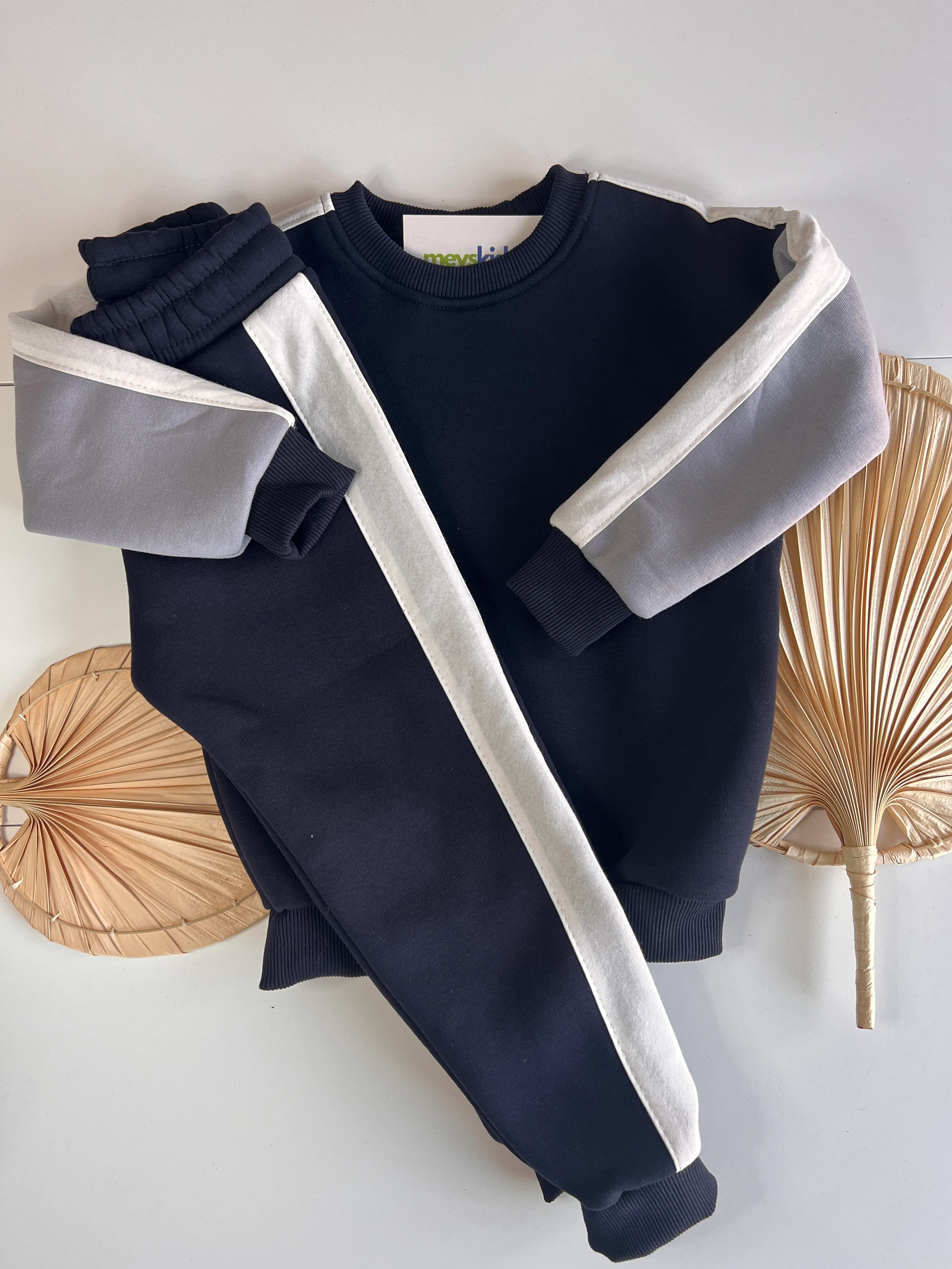 Renk Bloklu Şardonlu Erkek Çocuk Takım