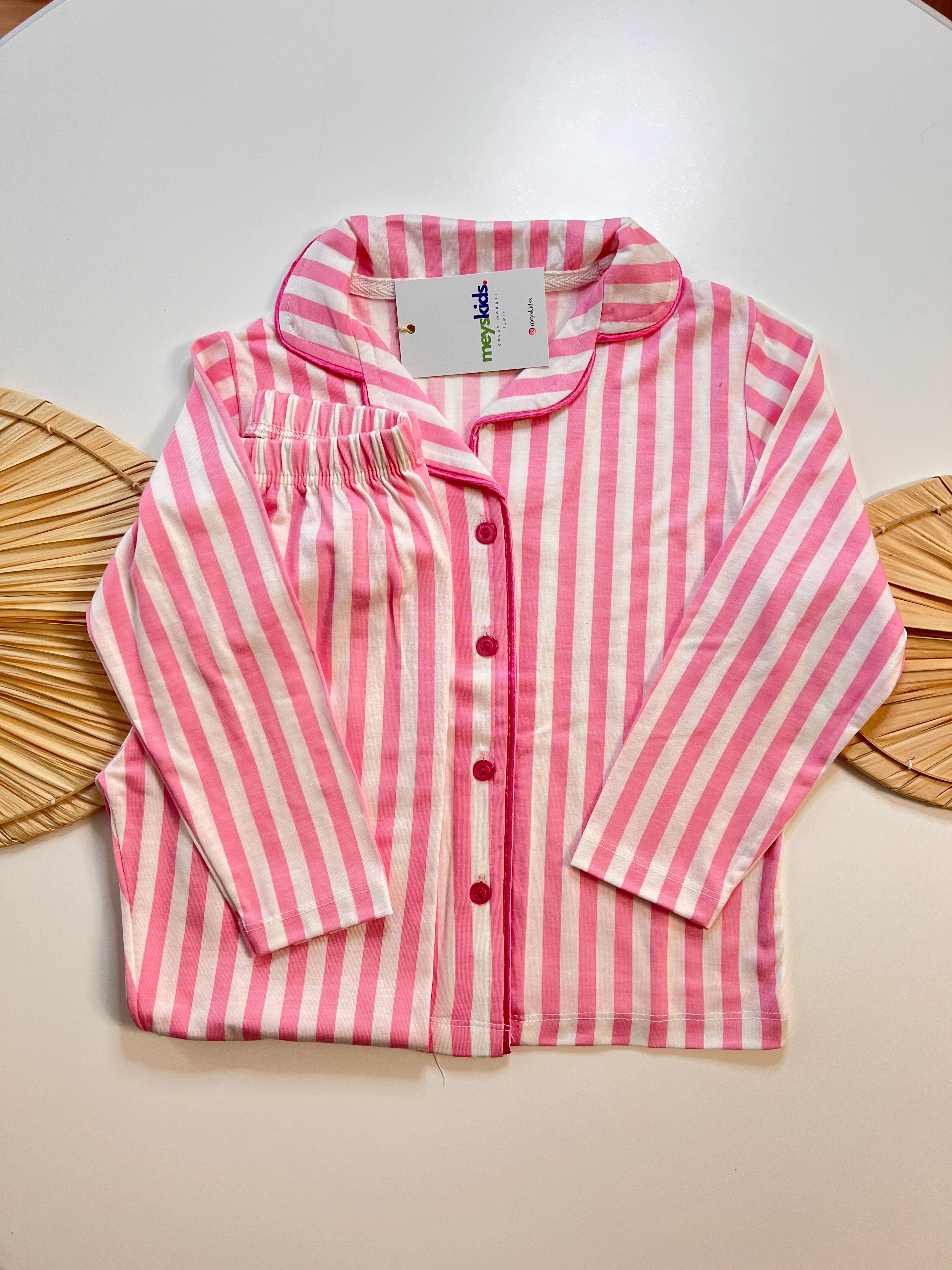 Sevimli Kız Çocuk Pijama Takımı - Pembe