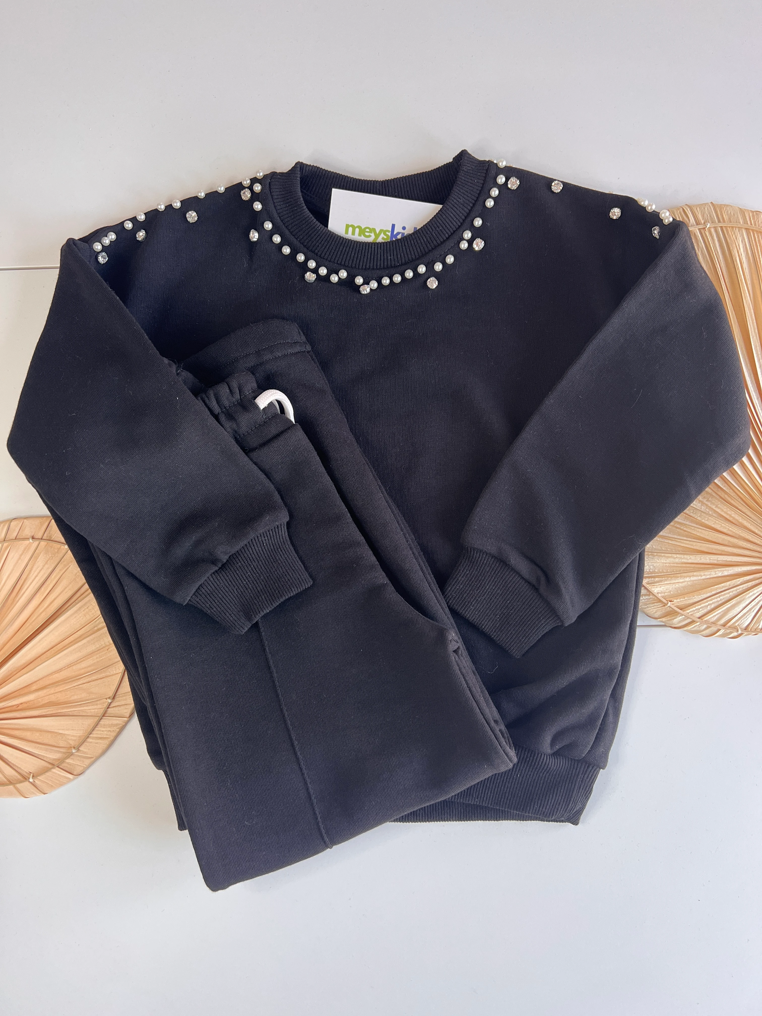 Yakası Taş Detaylı Kız Çocuk Takım 