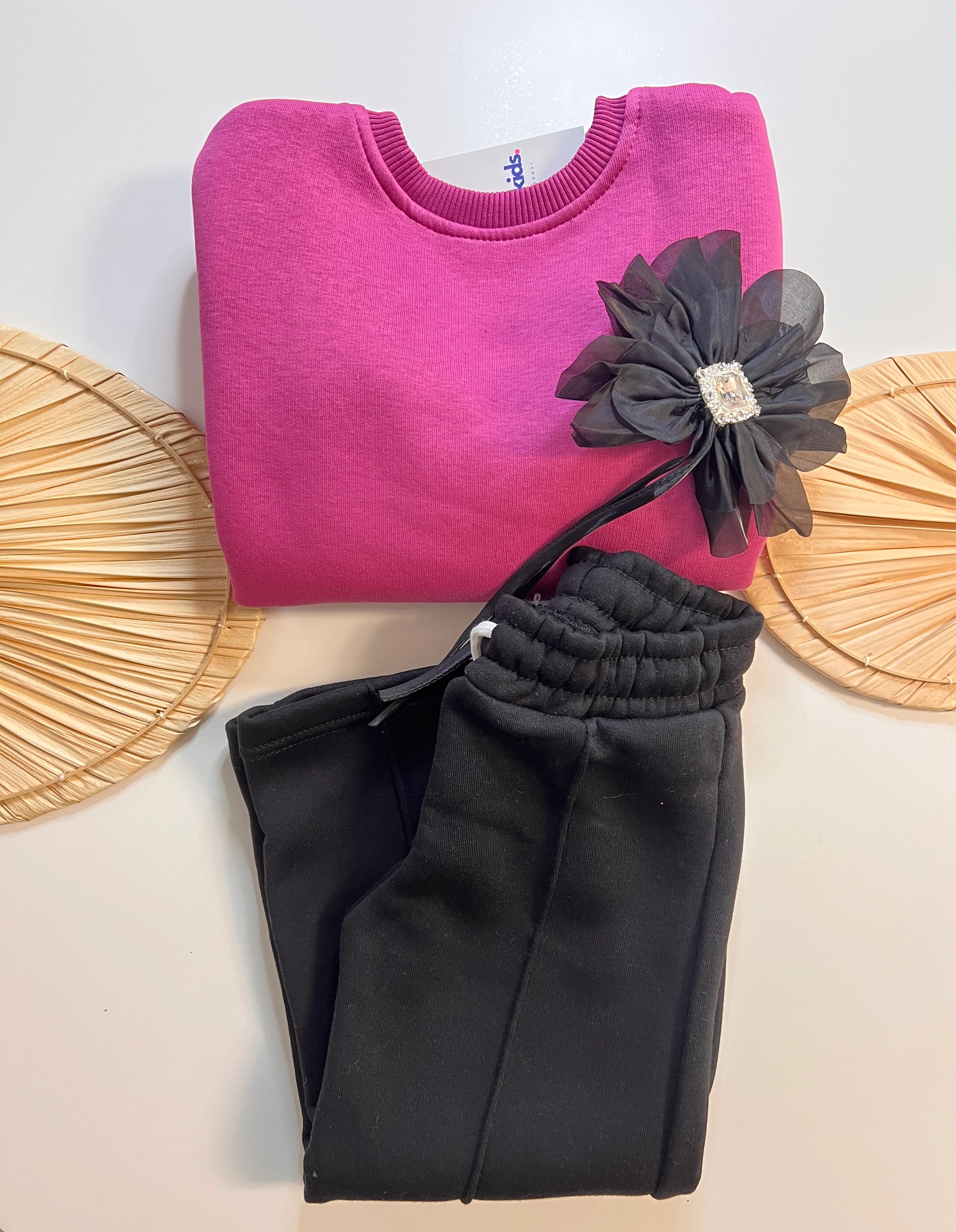 Siyah Çiçek Detaylı Şardonlu Kız Çocuk Takım 