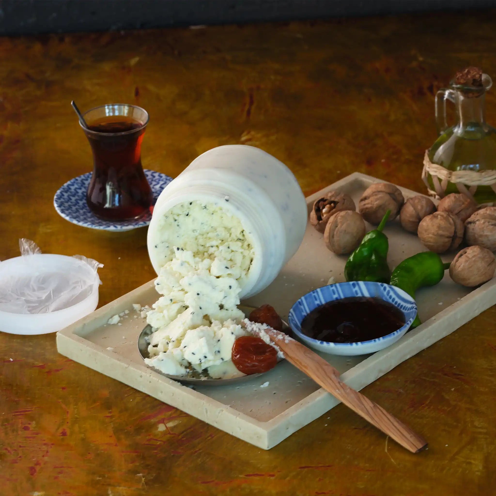 Tam Yağlı Çörek Otlu İnek Bidon Eritme Tulum Peynir