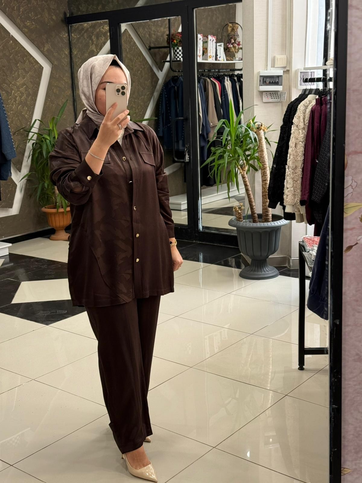 GHİSA 4047 TAKIM - KAHVERENGİ