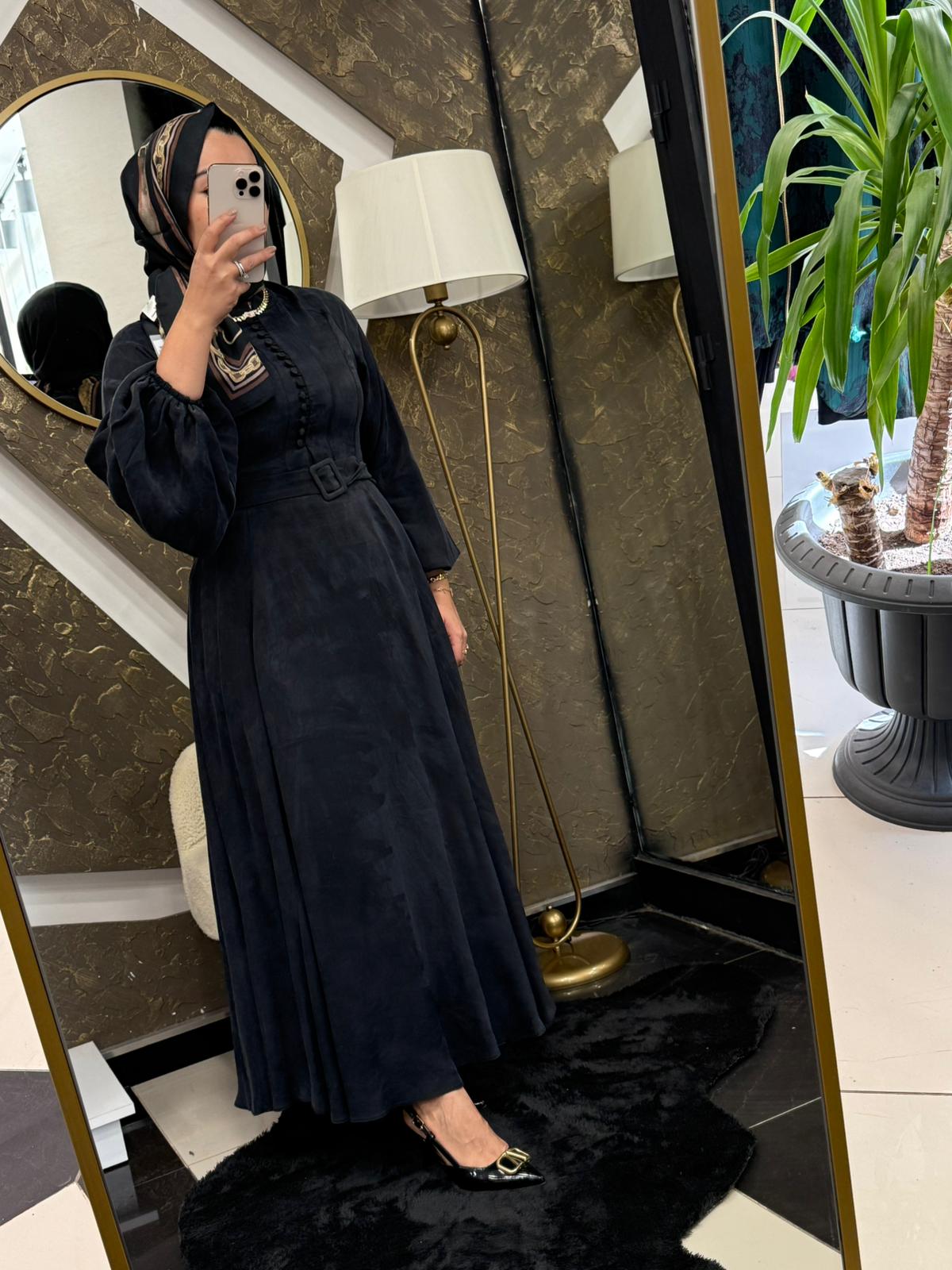 TERZİ DÜKKANI GLORIA YARIM BRİTLİ ELBİSE - SİYAH