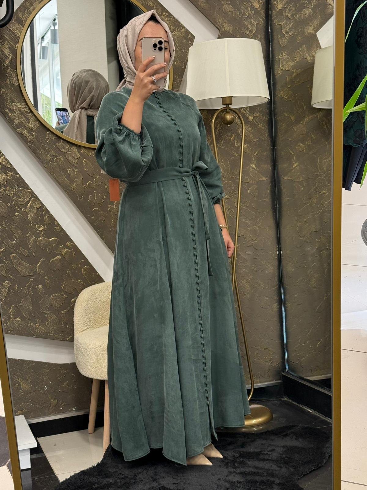 TERZİ DÜKKANI PRİME TAŞLANMIŞ İPEK BRİT DÜĞMELİ ELBİSE