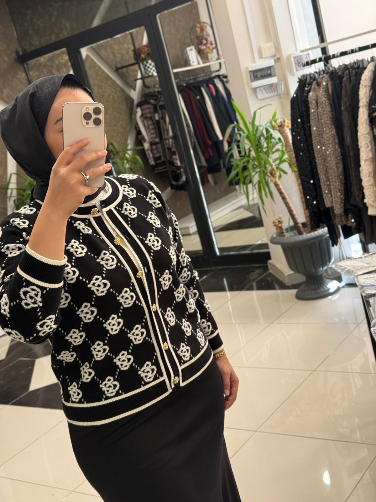 GHİSA 3082 TRİKO HIRKA