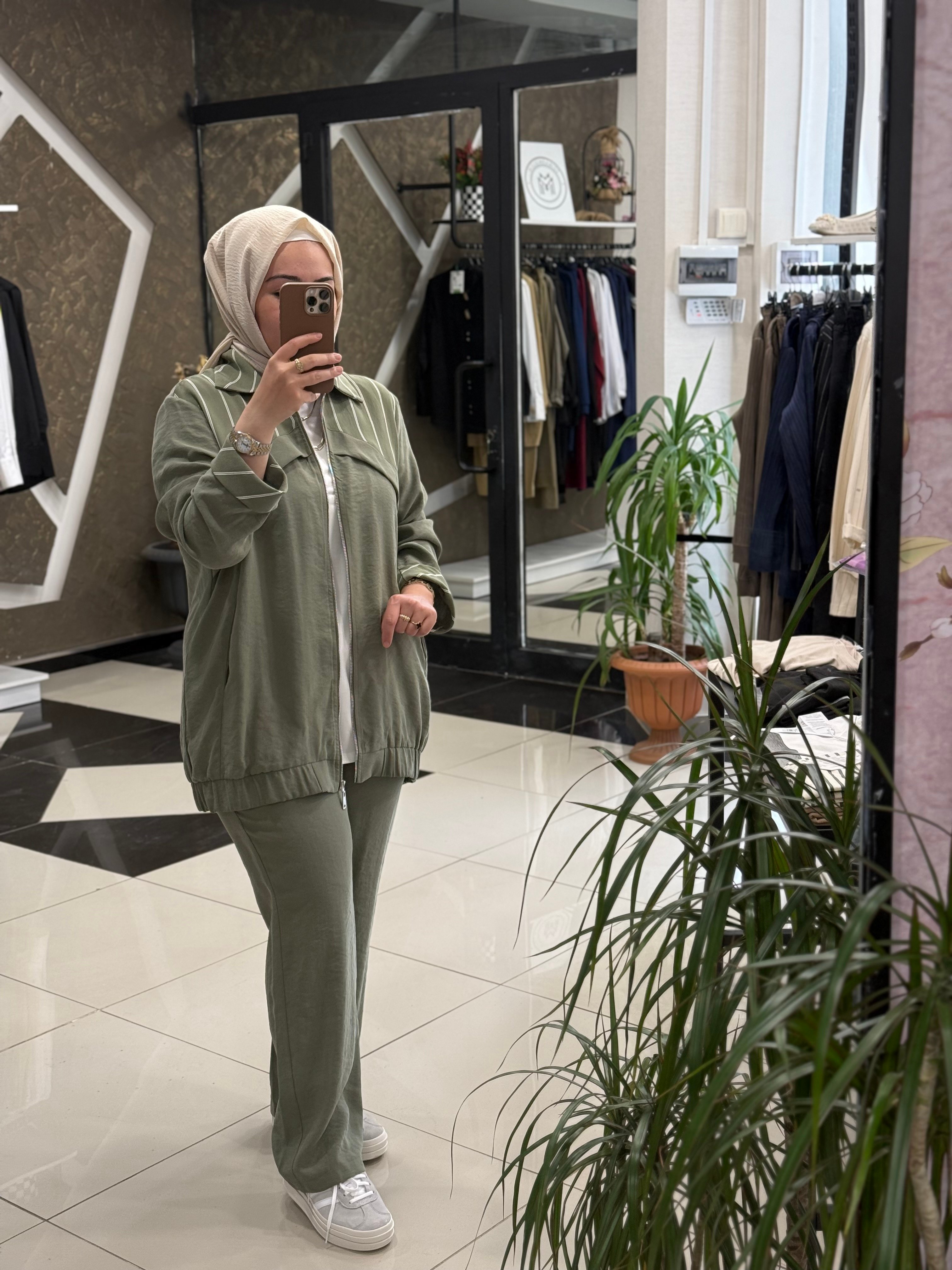 Nuss 1048 Takım - YEŞİL