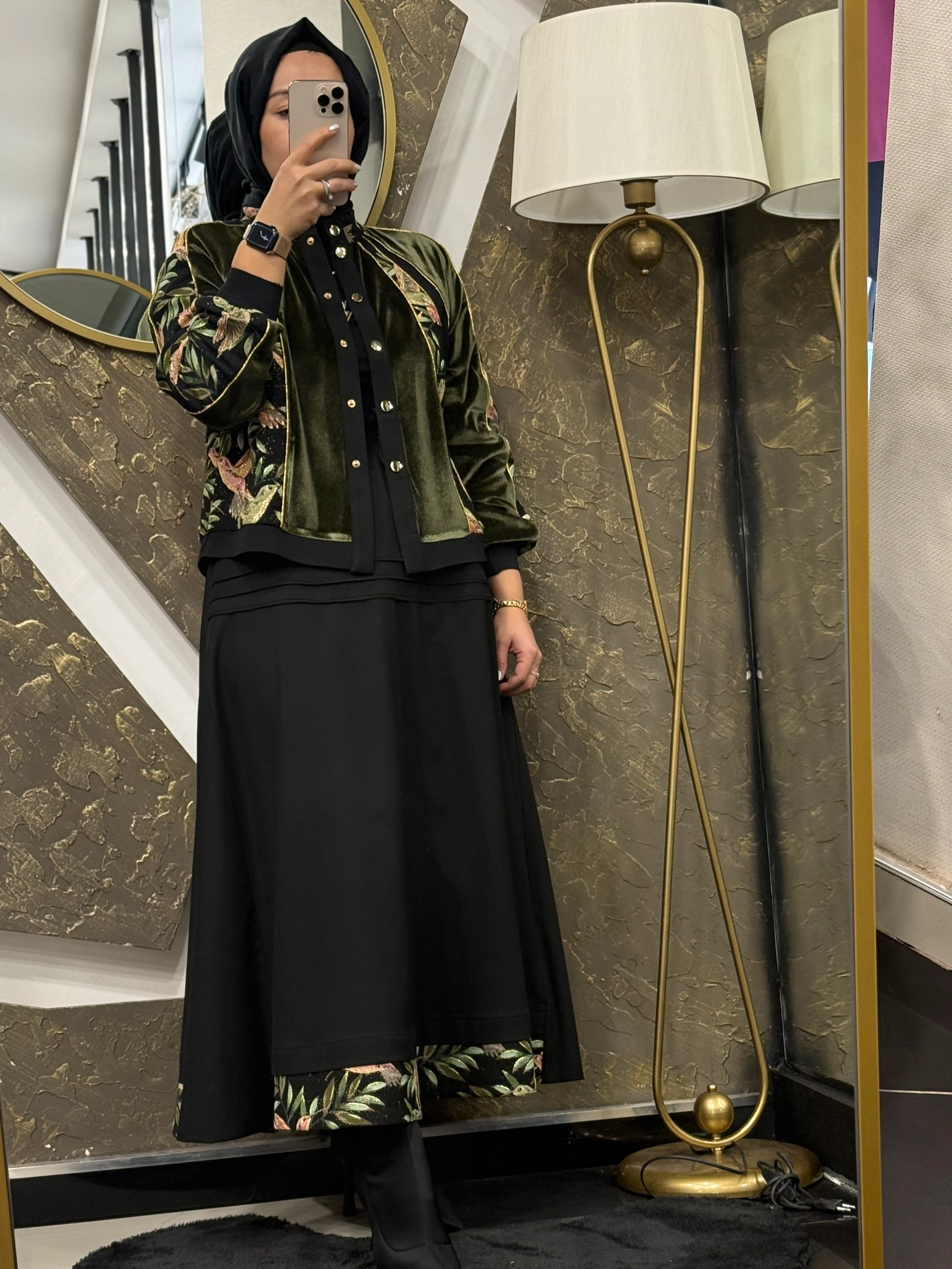 GHİSA 4173 ETEKLİ TAKIM