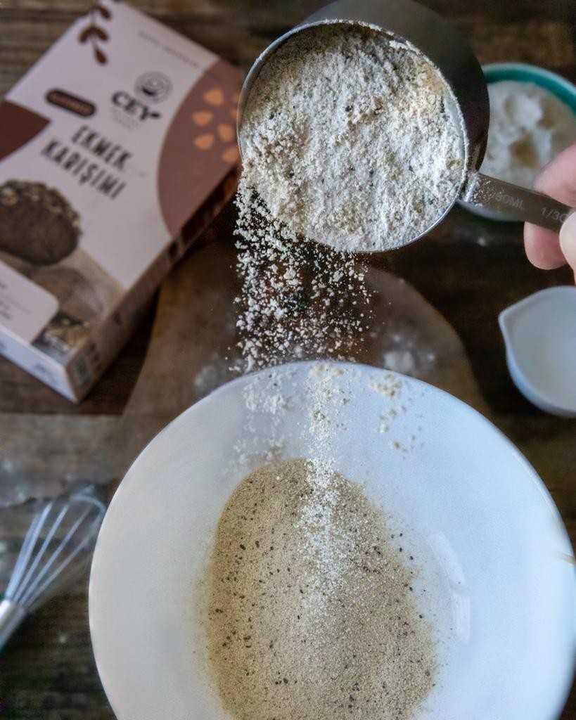 Cey Natural Foods 2'Li Ekmek Karışımı 300 gr