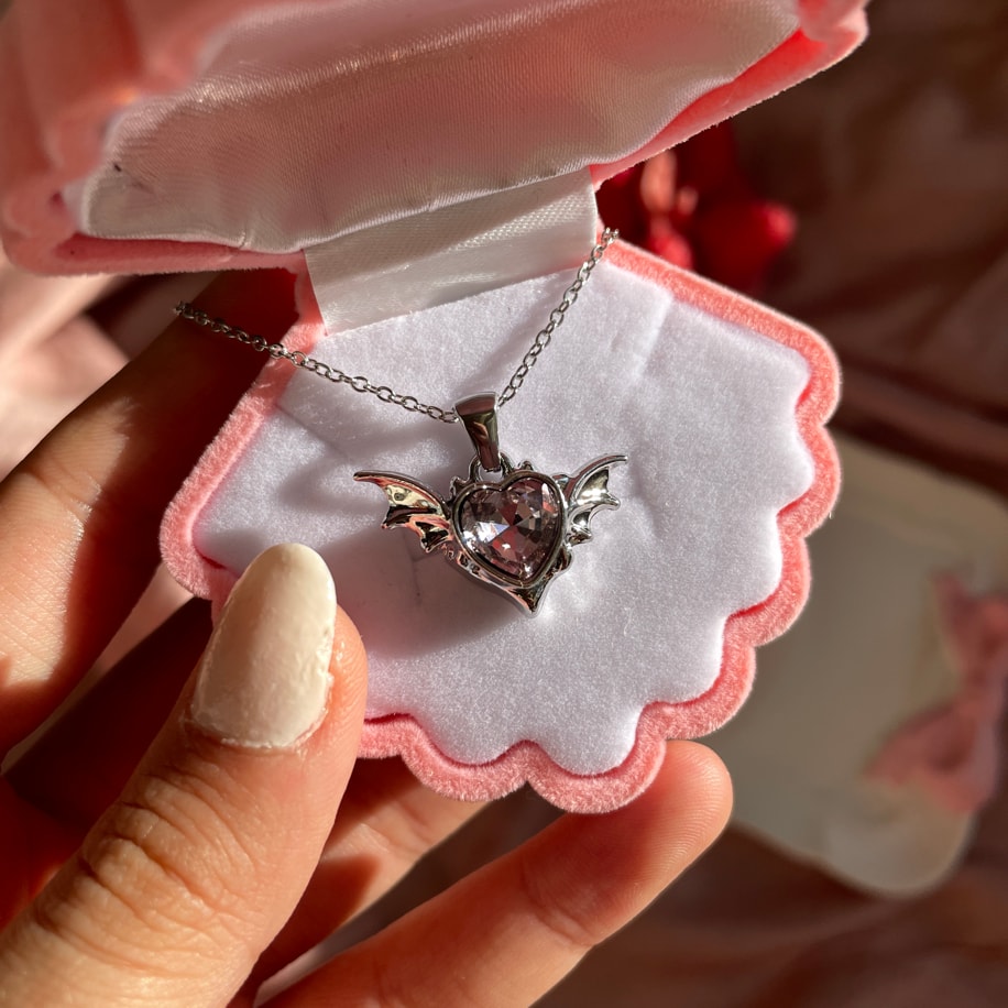 Devil Heart’s Kolye