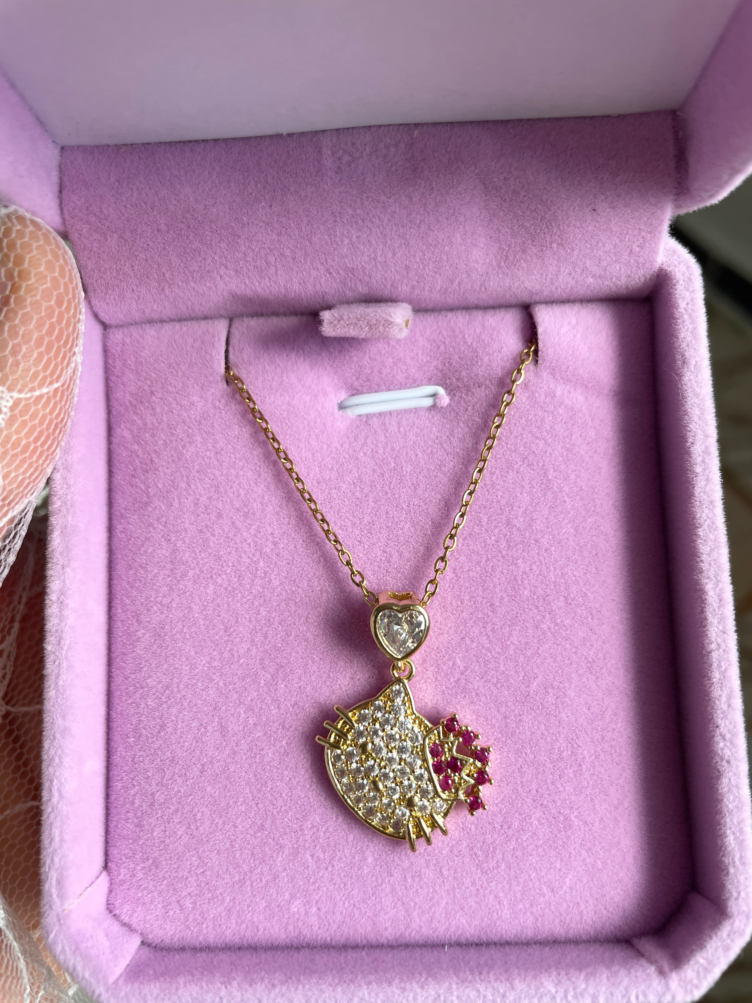 Heart Hello Kitty Kolye