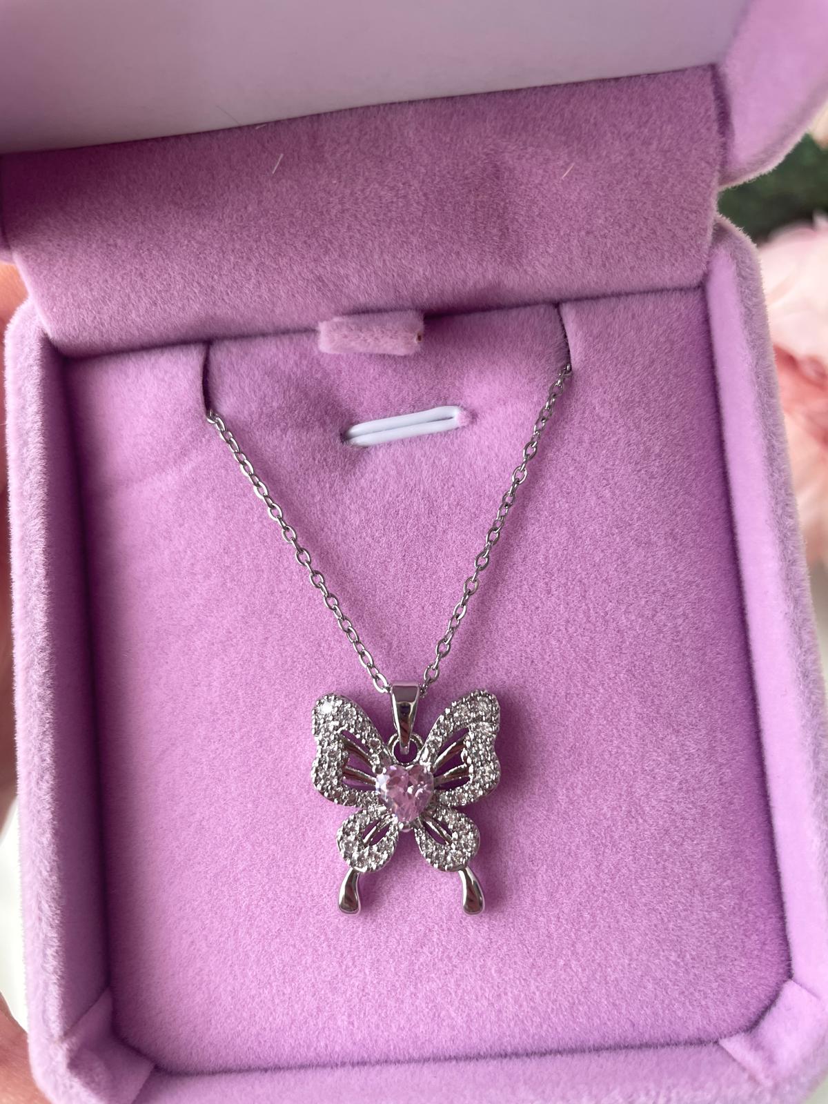 Butterfly Heart Kolye