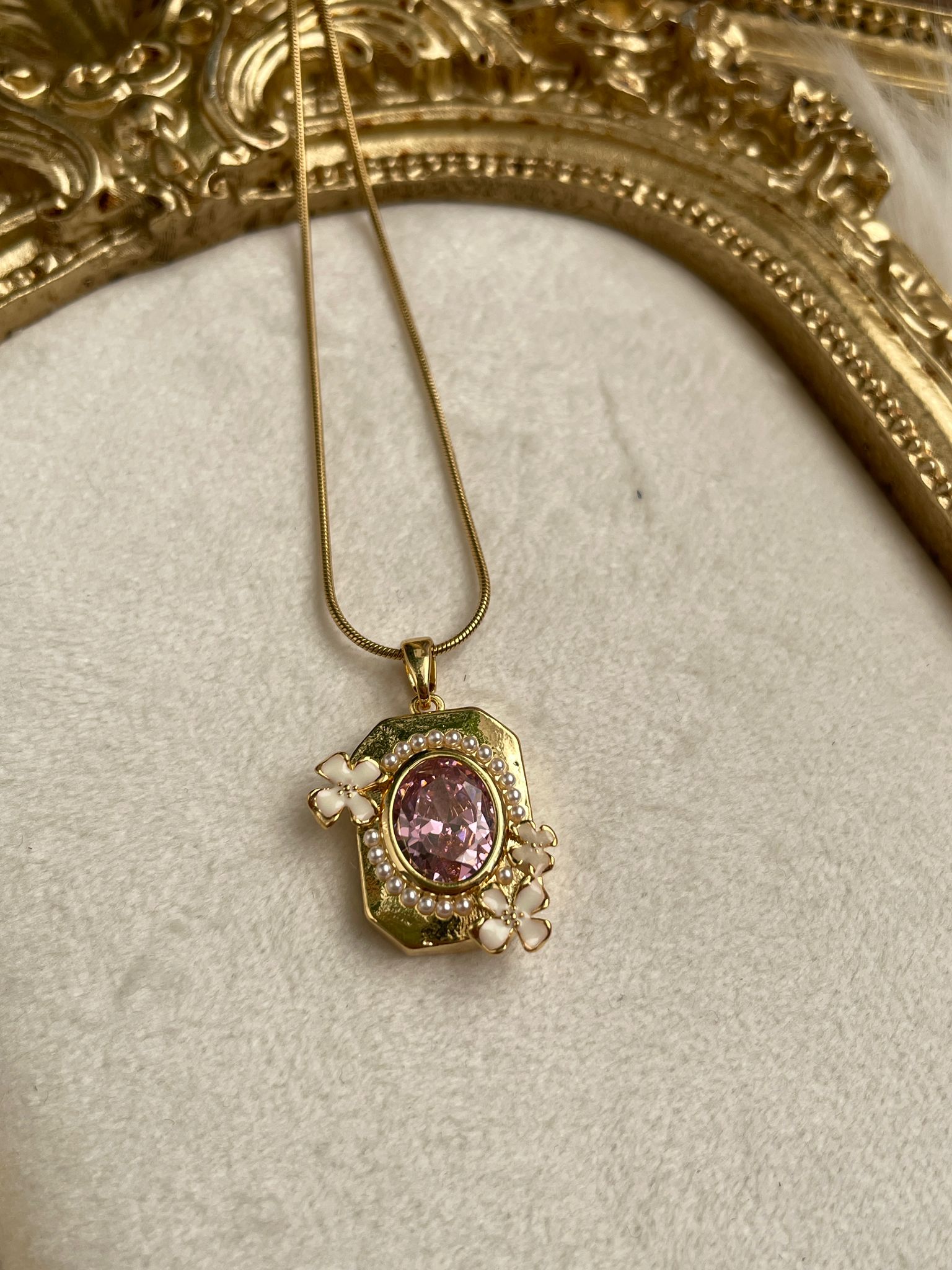 Vintage Pink Mirror Kolye