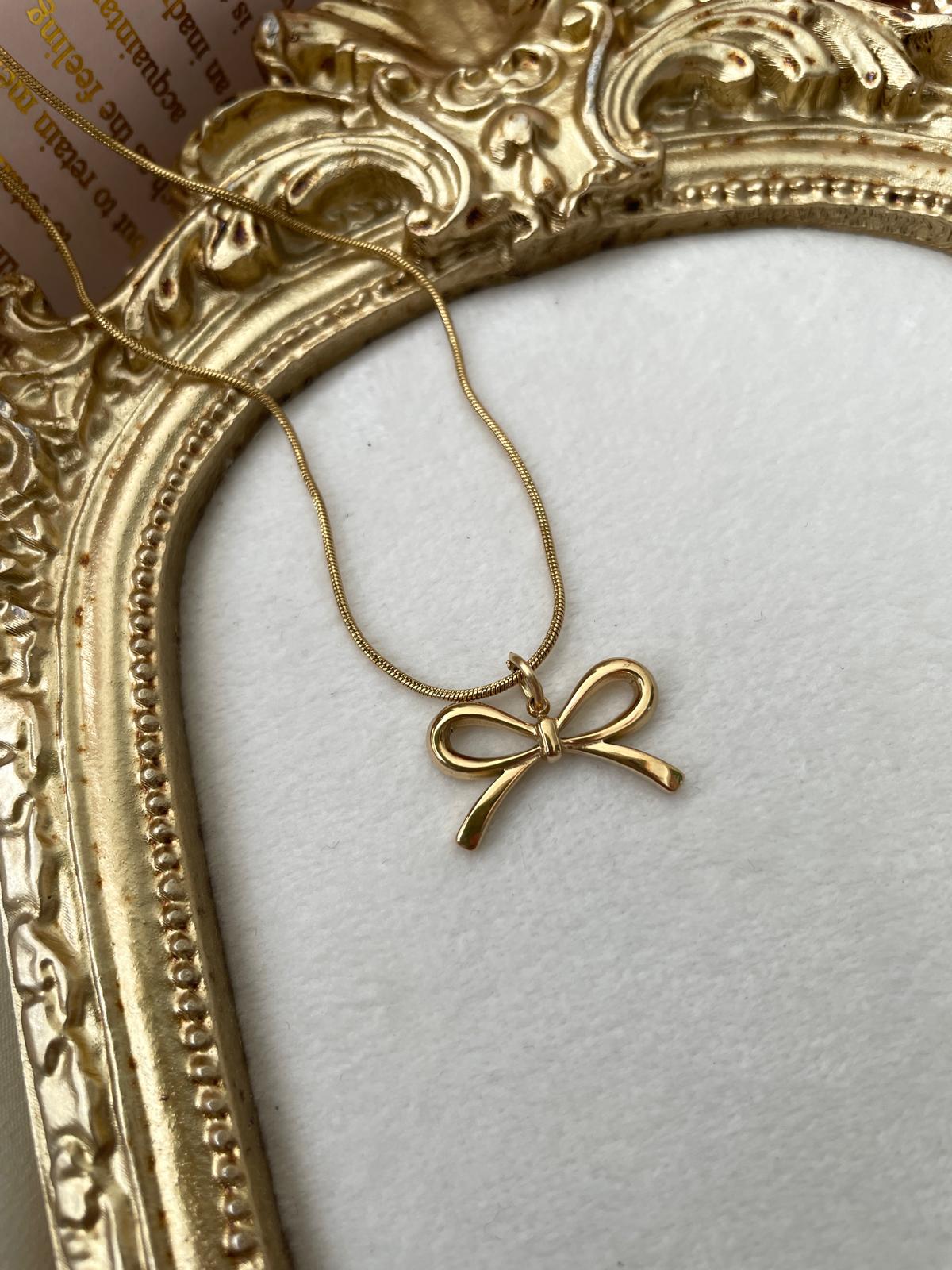 Coquette Vintage Kolye