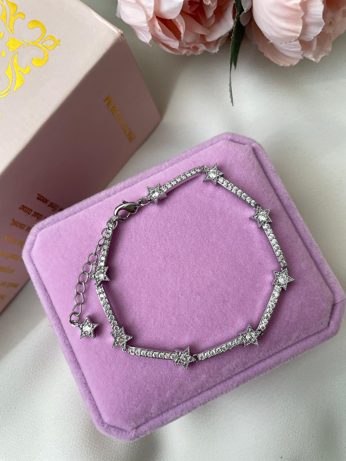 Gökyüzündeki Yıldız Bileklik 