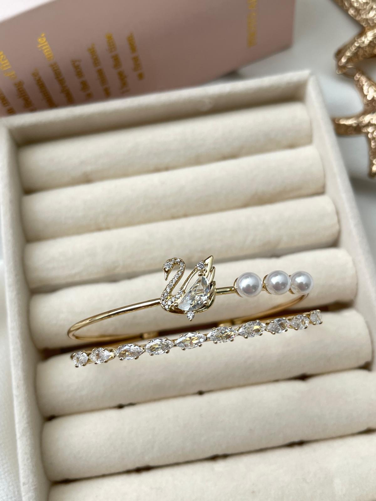 White Swan Gold Kelepçe