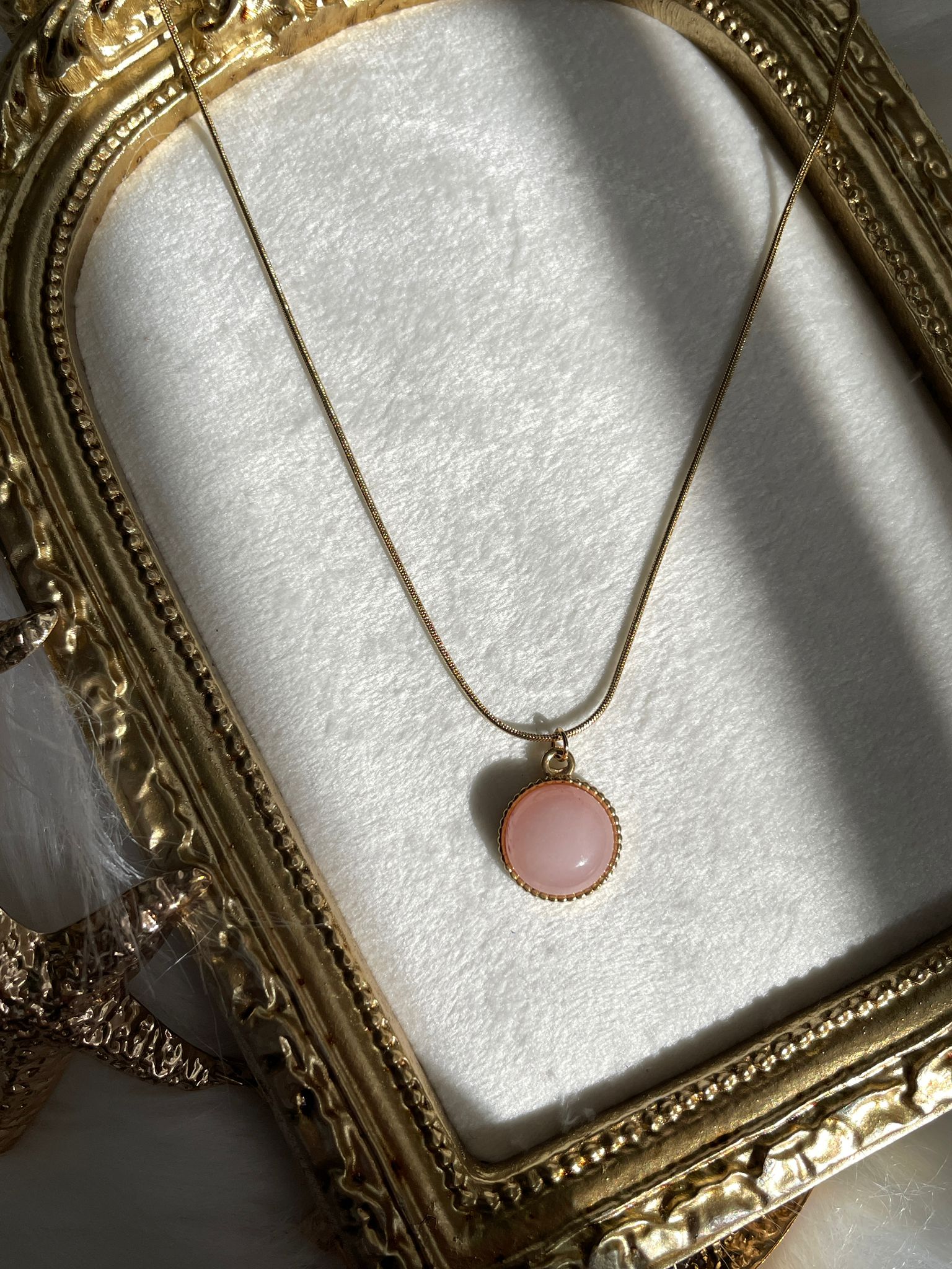 Pink Eye Çelik Vintage Kolye