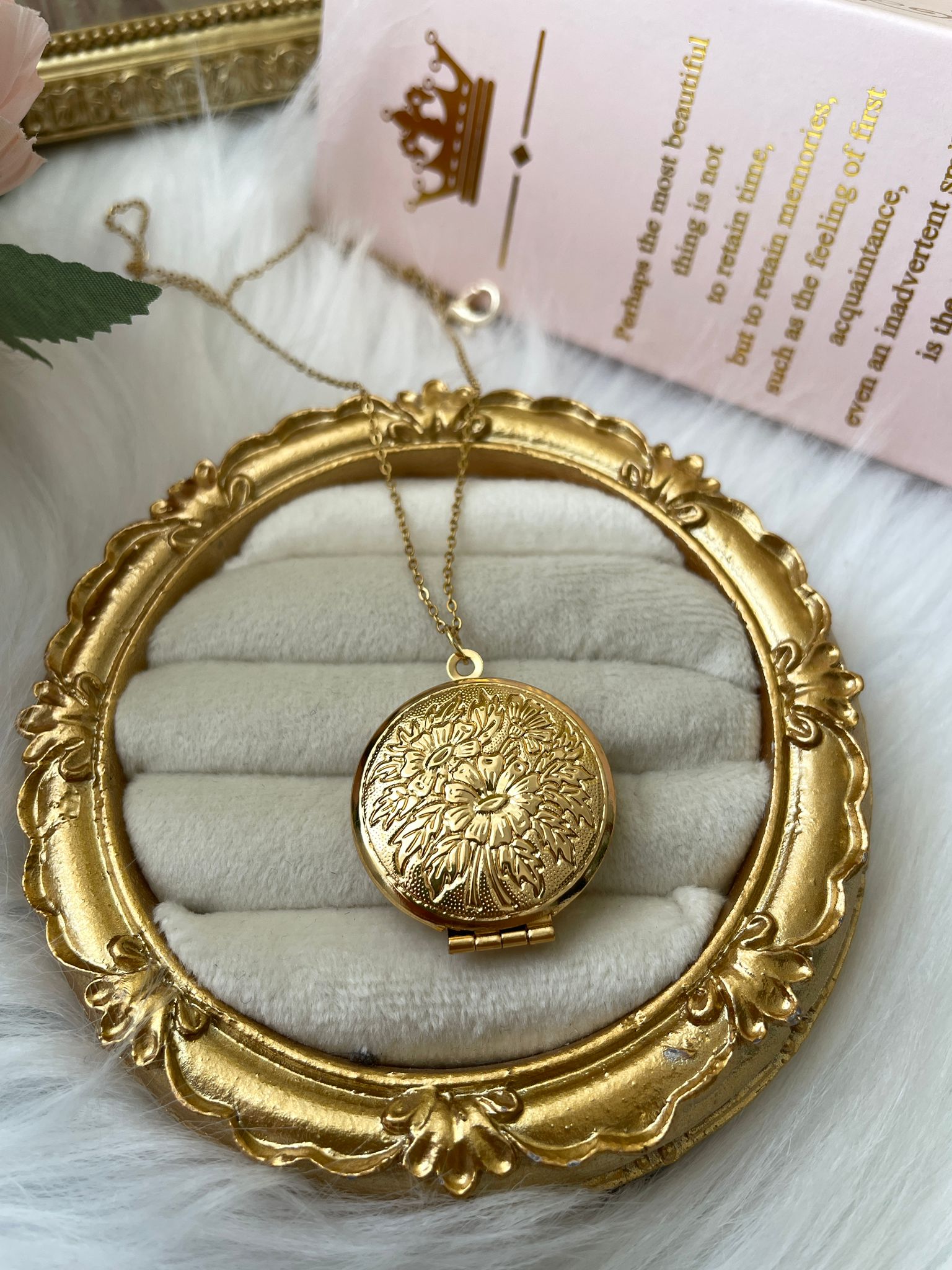 Anı Kolye (Gold Çiçek Motif)