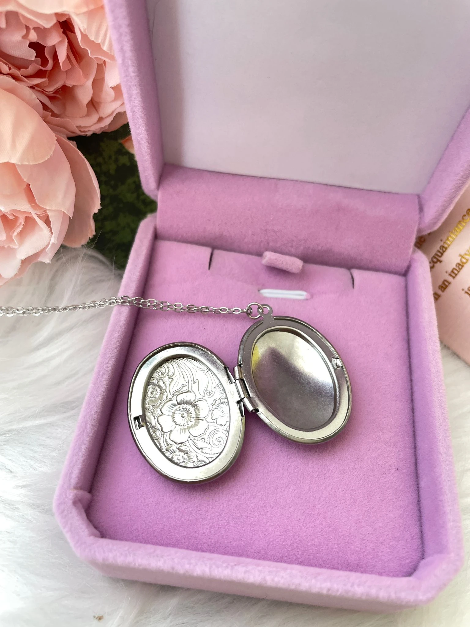 Anı Kolye (Gümüş Çiçek Motifli)