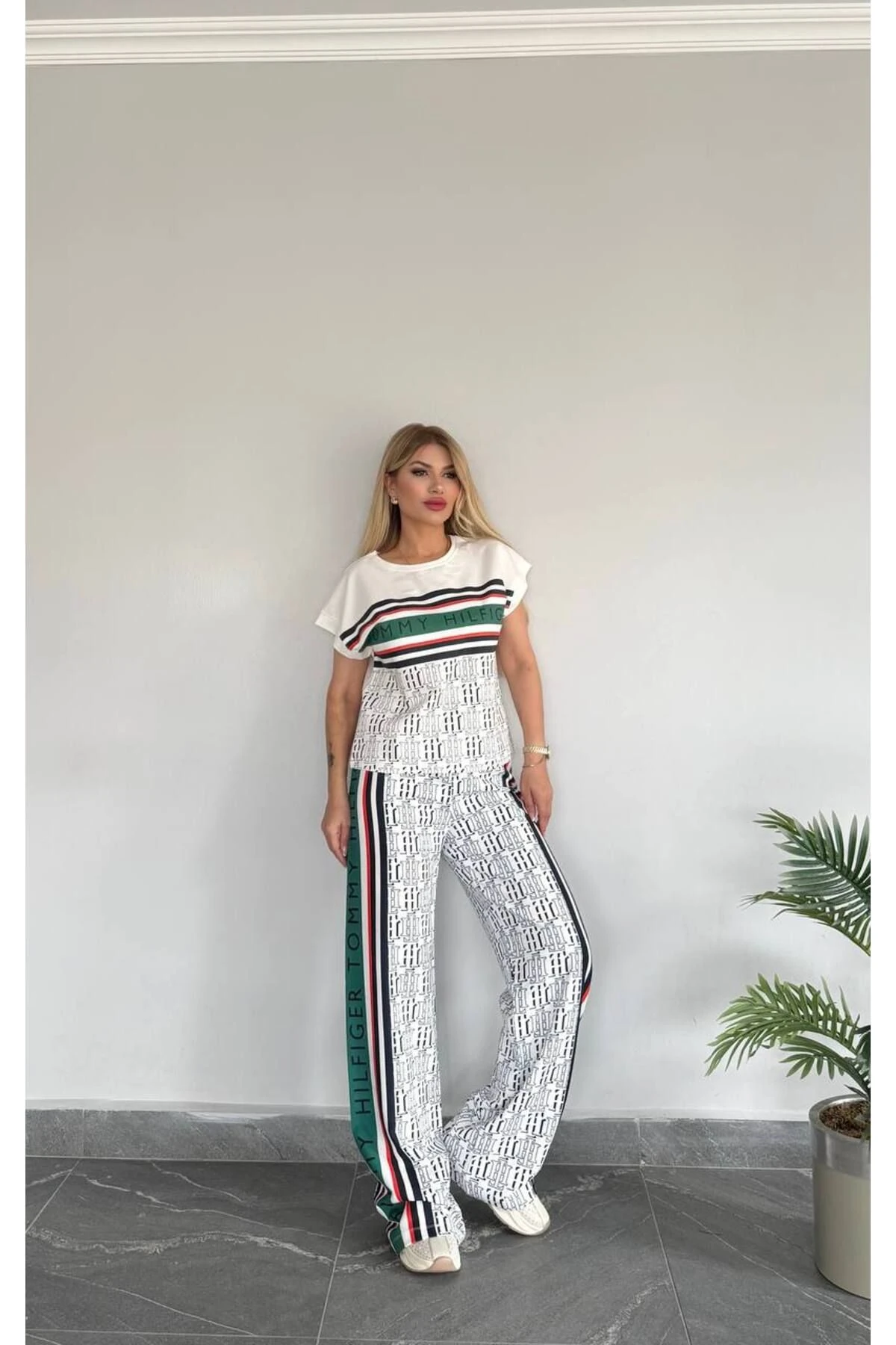 Kadın Kaliteli Lüks Giyim İthal Hafif Yazlık Kumaş Takım