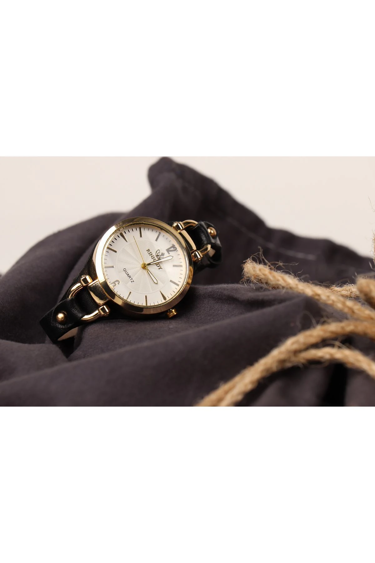 Gyrox Beyaz Yuvarlak Vintage & Retro Saat