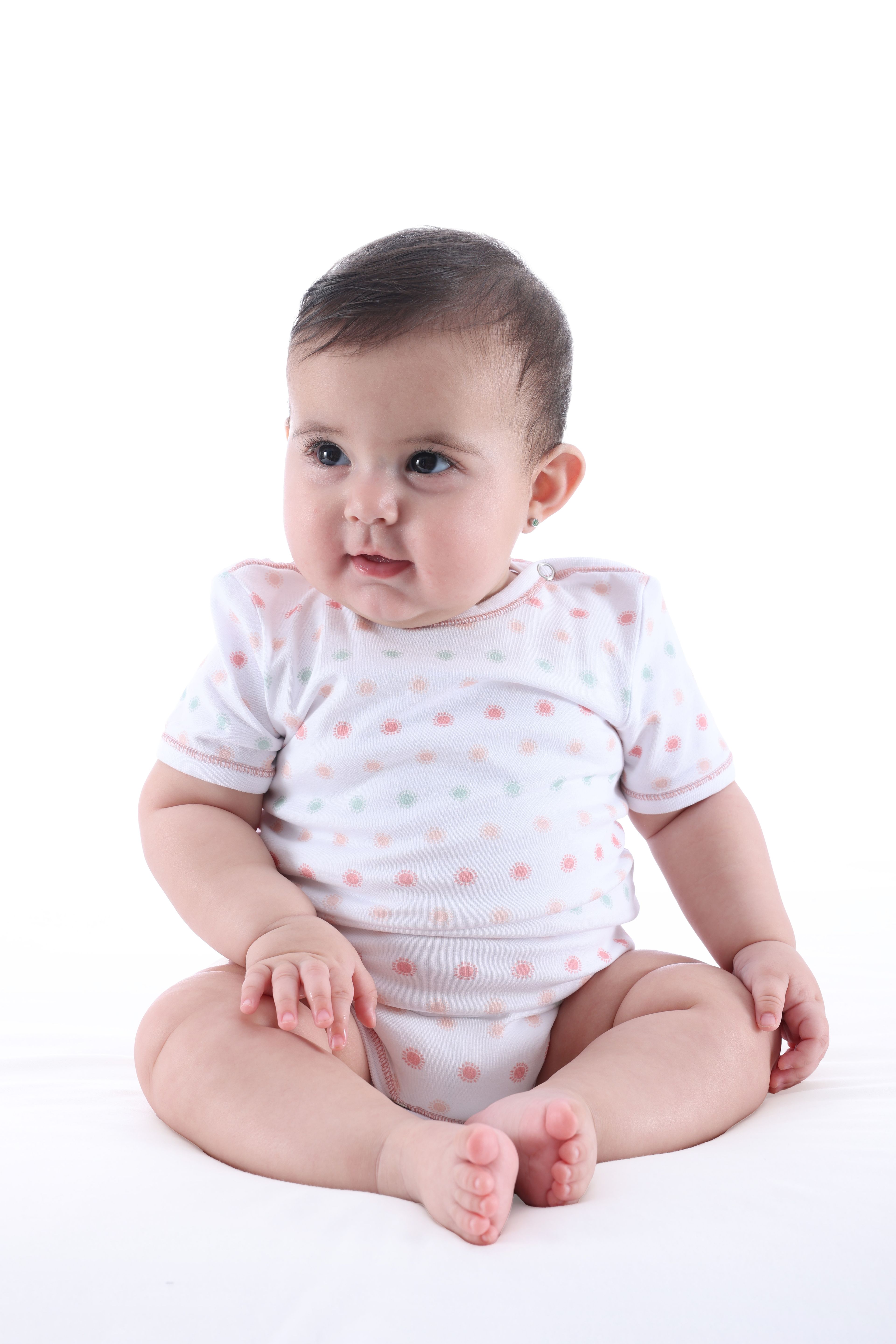 Organik Güneş Desenli Kısa Kollu Kız Bebek Body