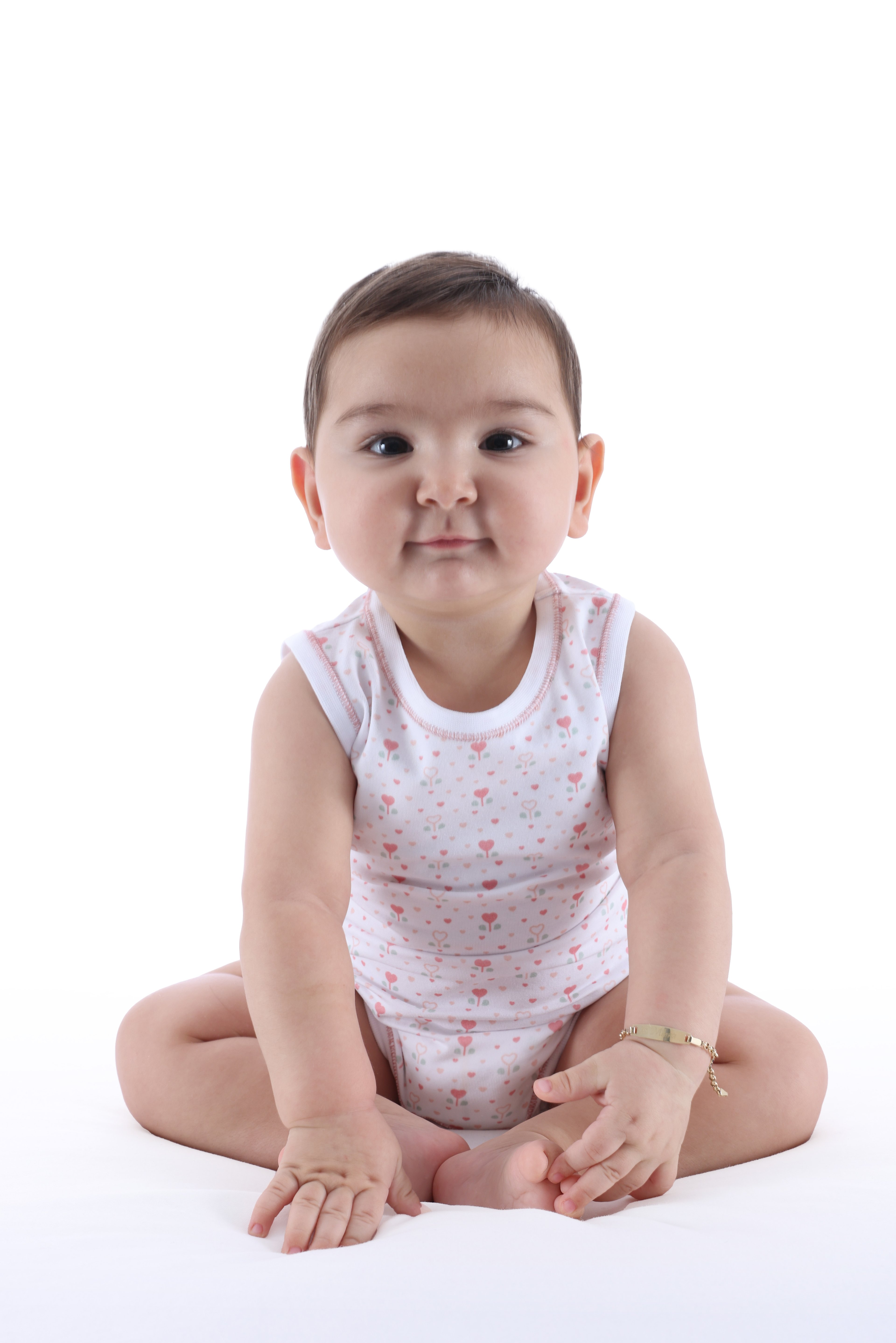 Organik Kalp Desenli Kolsuz Kız Bebek Atlet Body