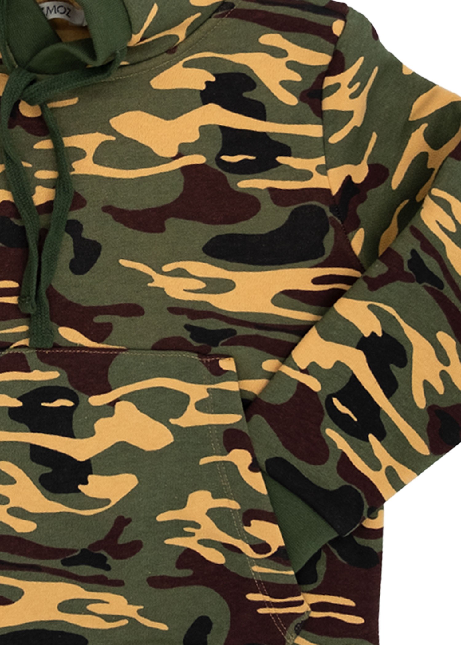 Raised Camouflage Pattern Winter Boys Tracksuit Set