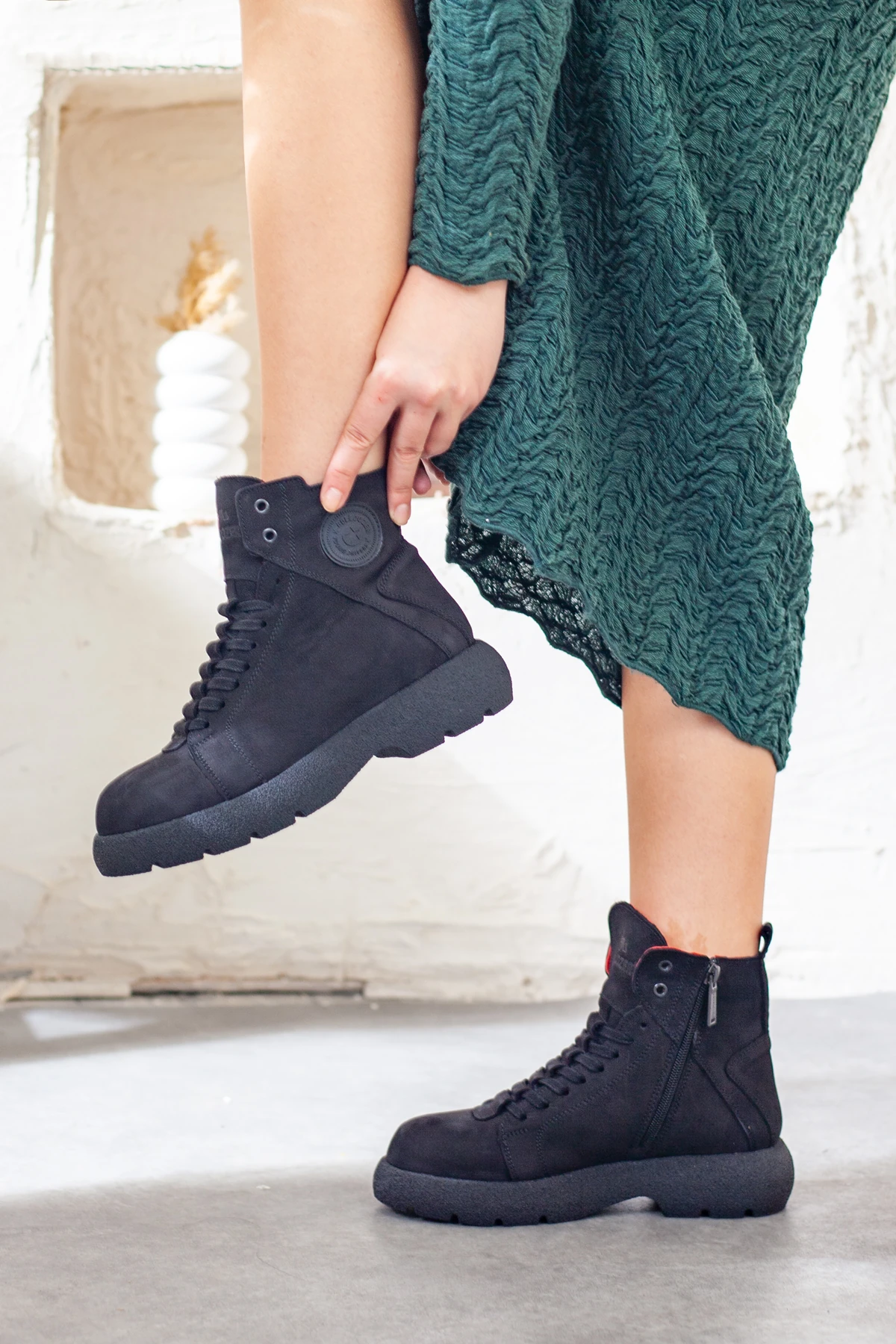 Kadın Hakiki Deri Ekstra Rahat Kaymaz Taban Günlük Bot