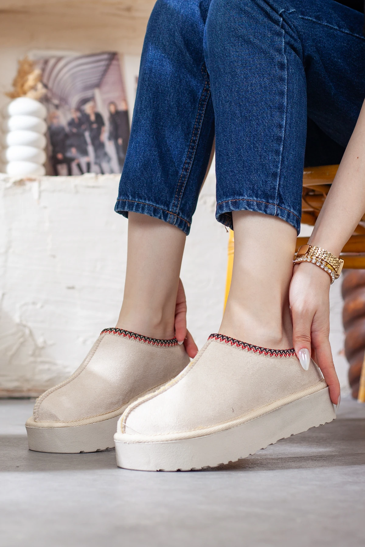 İçi Mifyonlu Ekstra Hafif Ugg Ayakkabı