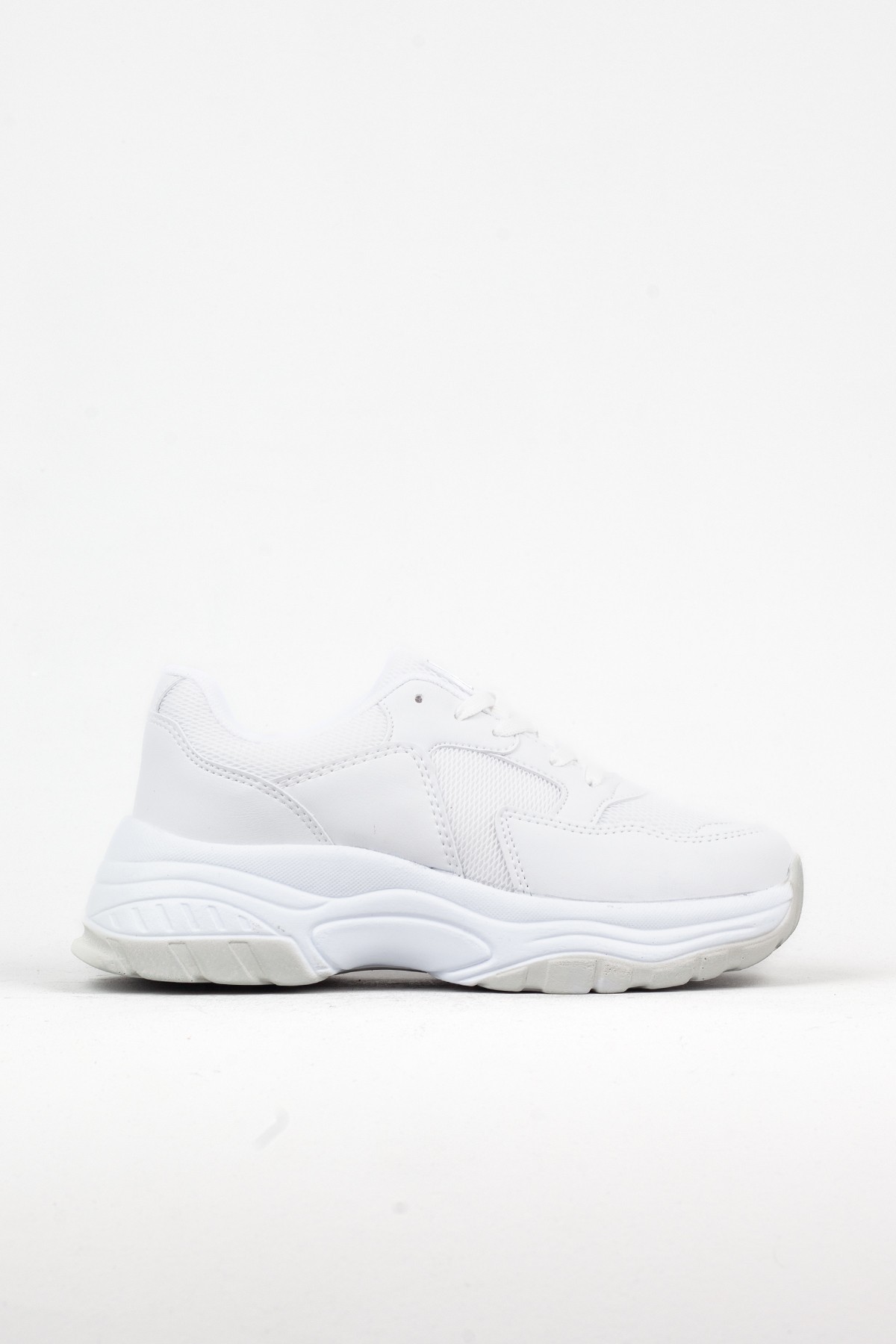 Kadın Beyaz Renk Kalın Taban Sneaker, Spor Ayakkabı