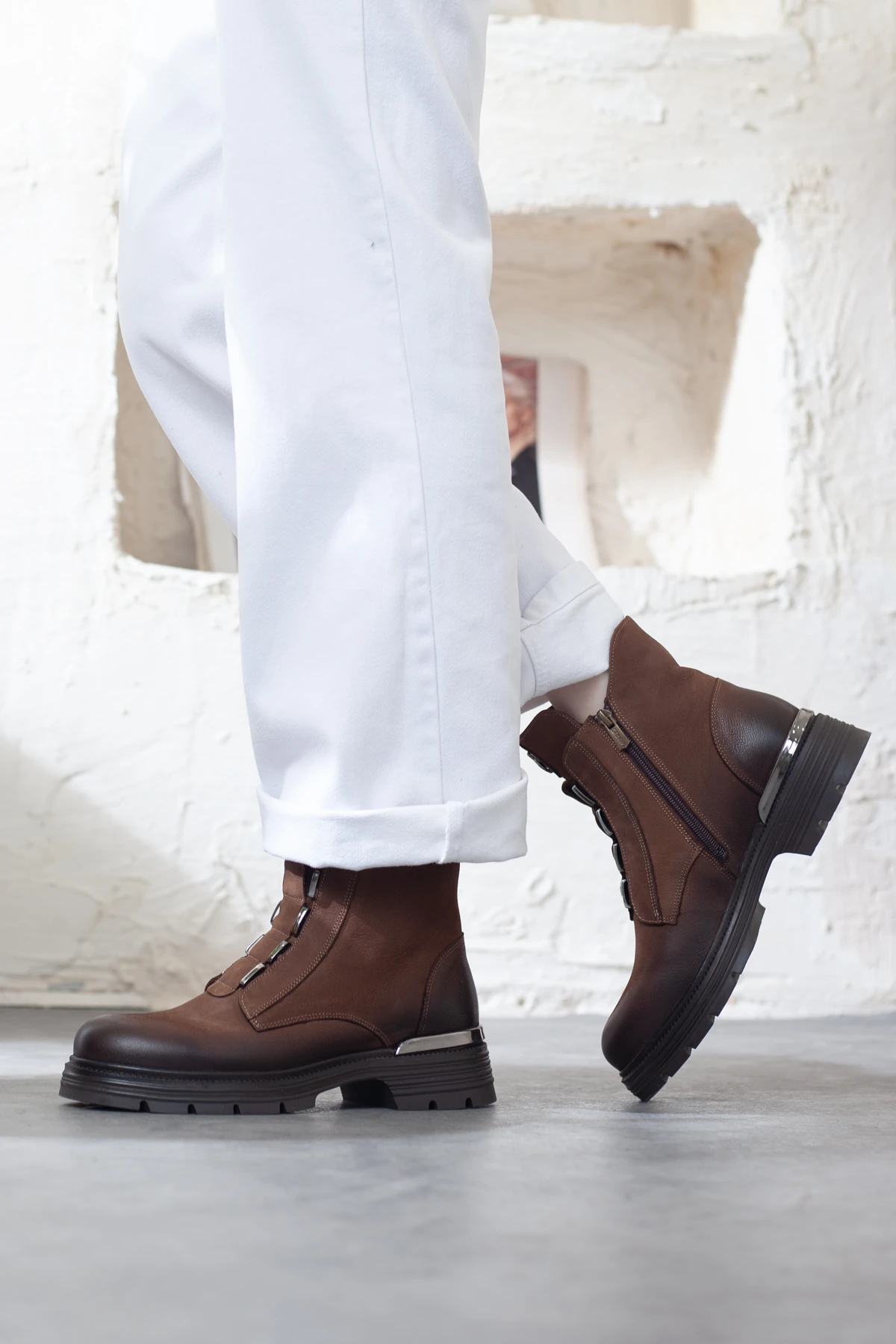 Kadın Hakiki Deri Soğuk Geçirmez Kaymaz Taban Bot