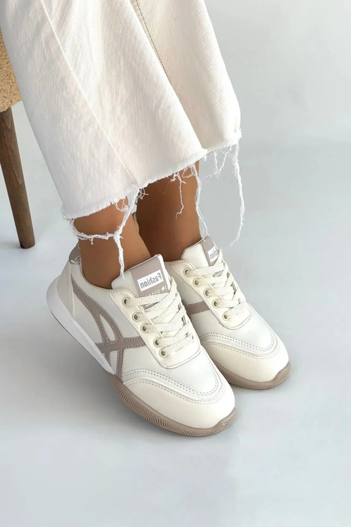 Kadın Ekstra Hafif ve Yumuşak Spor Ayakkabı, Kadın Sneaker