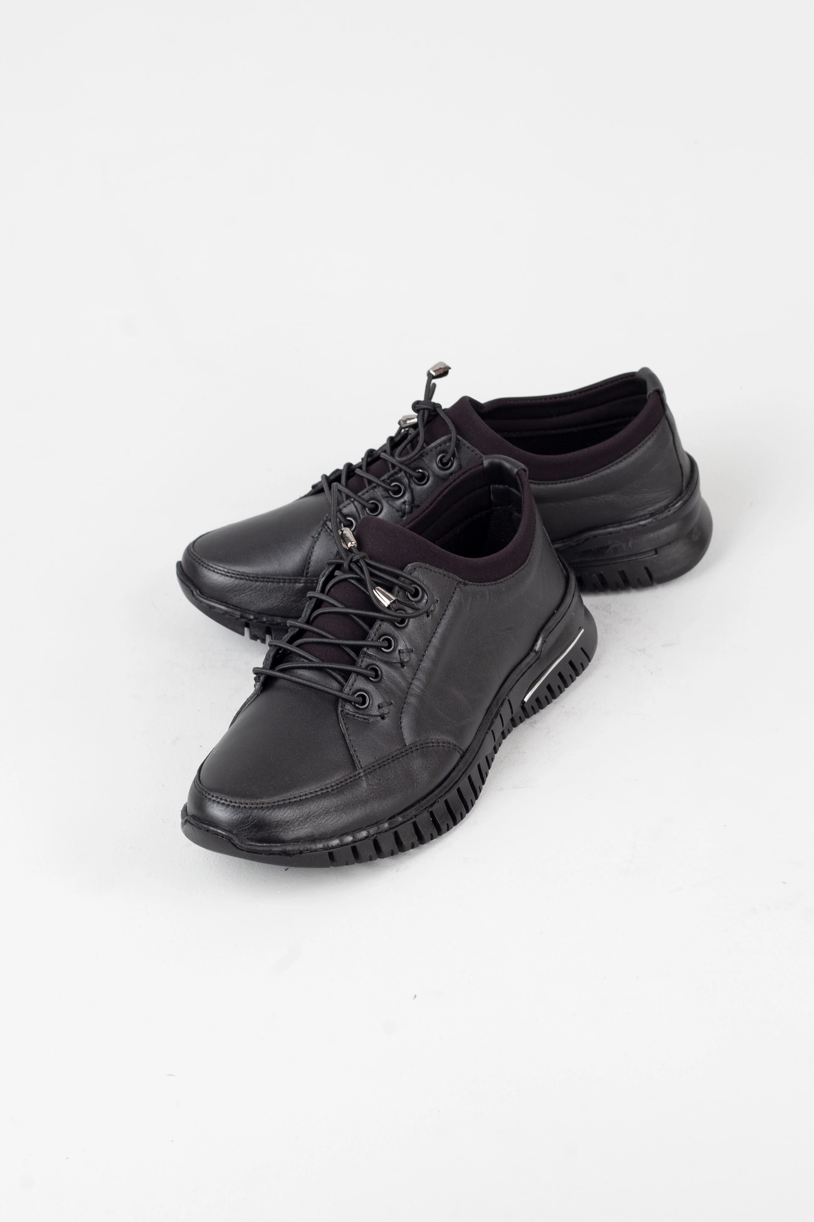 Kadın Hakiki Deri Elastik Bağcıklı ve Rahat Günlük Ayakkabı