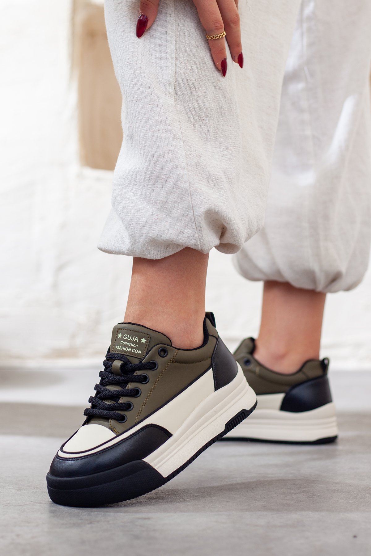 Kadın Kalın Taban Esktra Rahat Sneaker